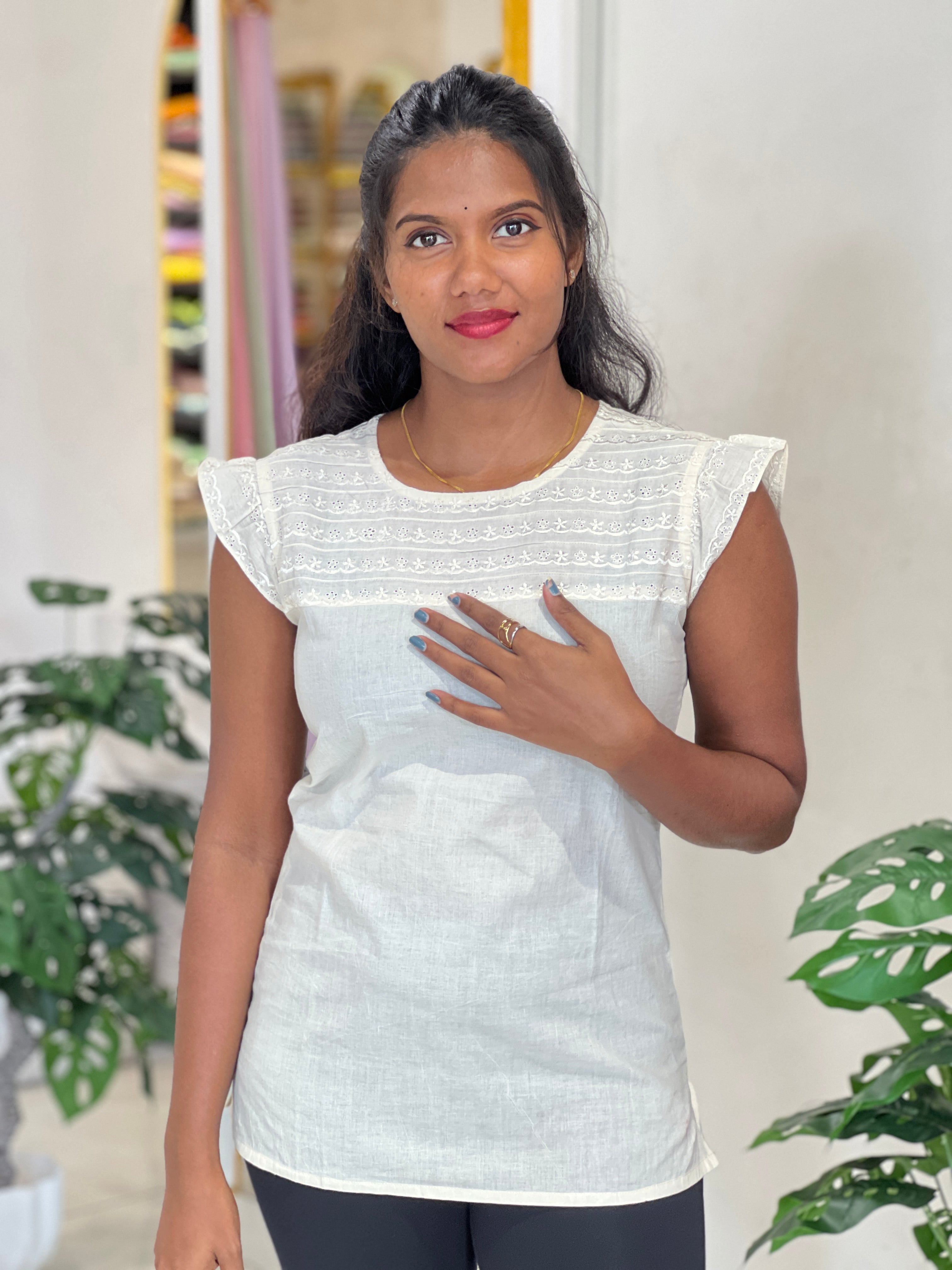 Pintuck Detailed Cotton Short Kurta | DNT586