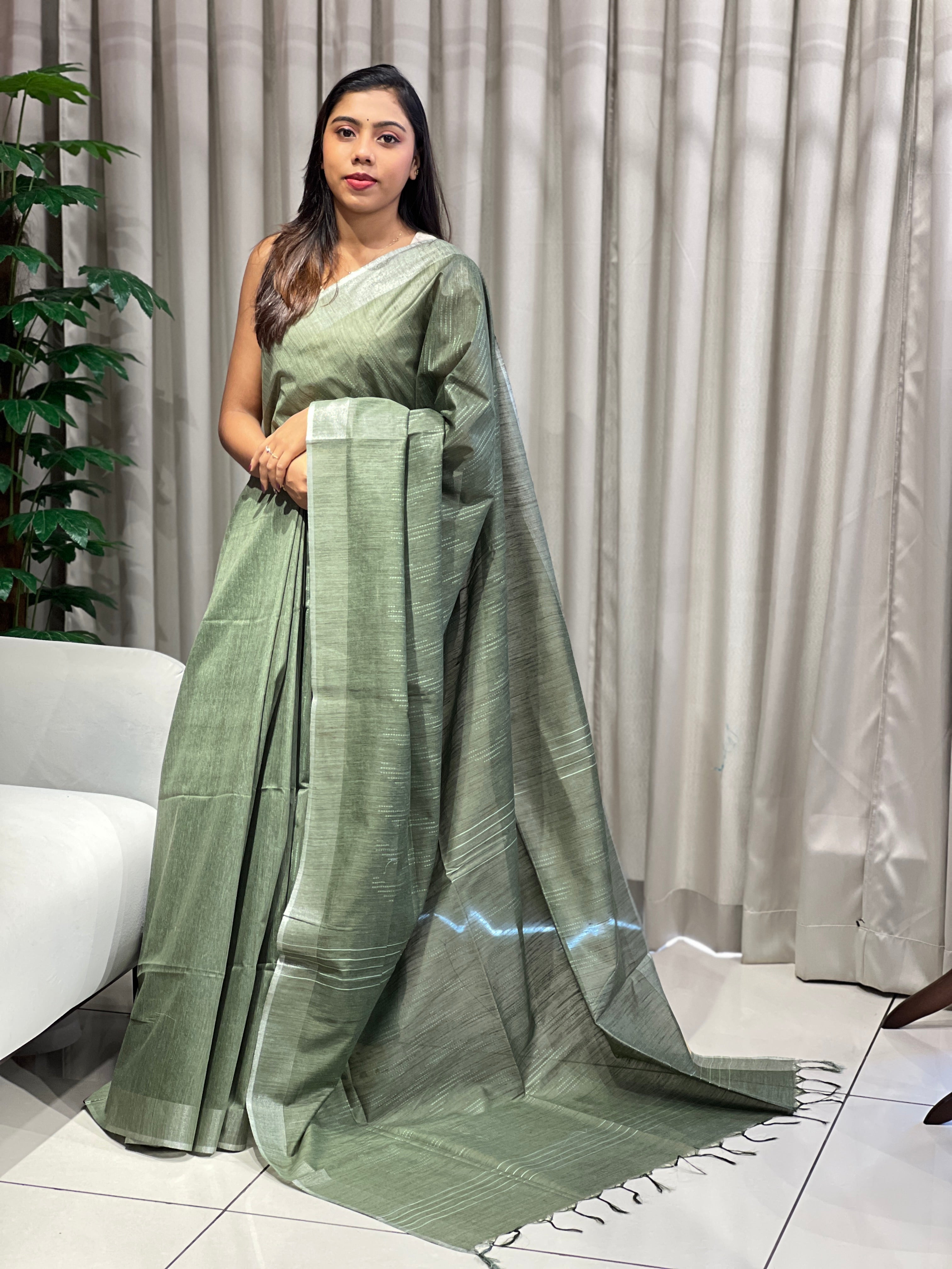 Thread Woven Semi Tussar Saree | PF1128
