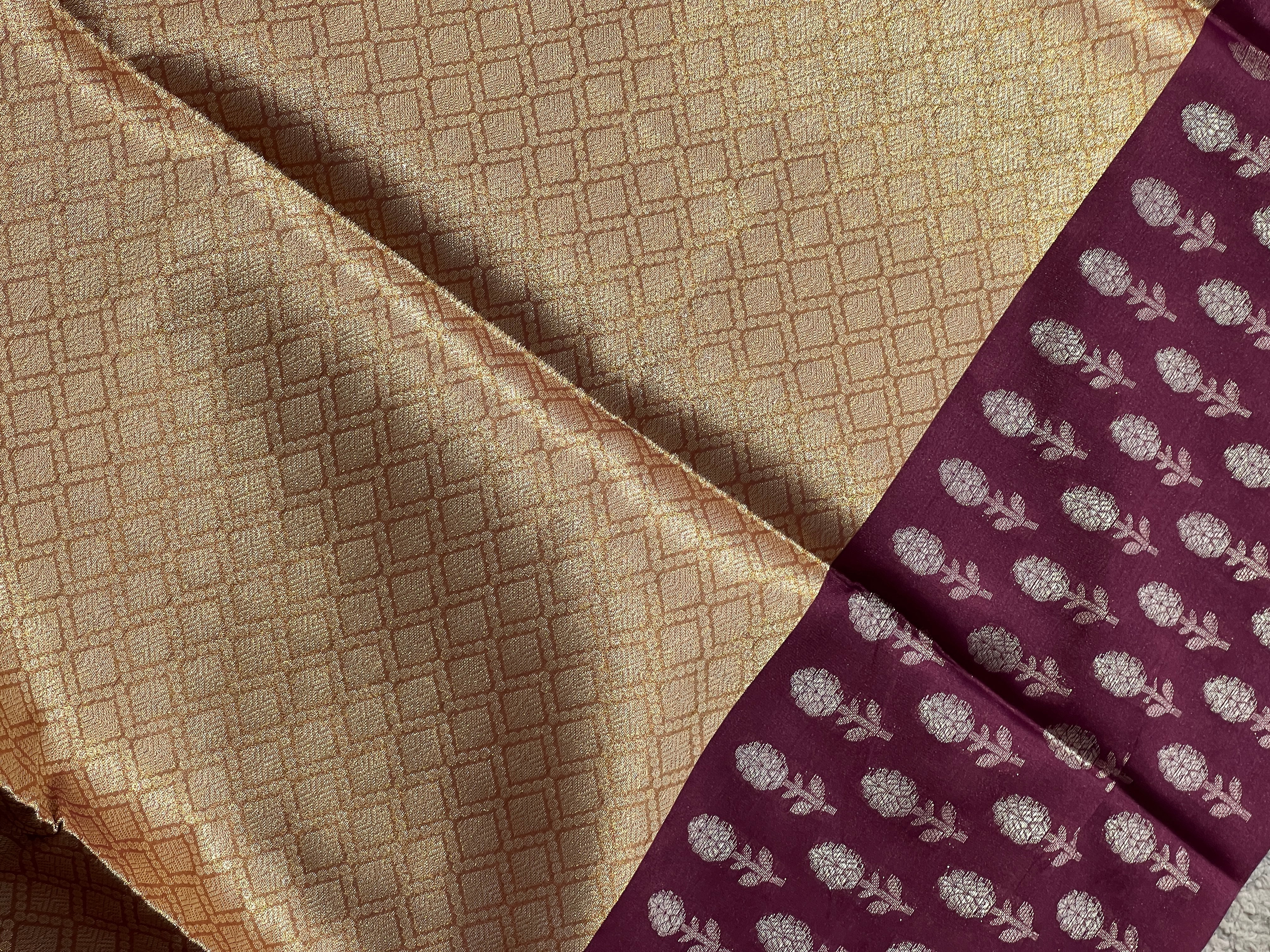 Check With Floral Patterned Tissue Saree | NN238