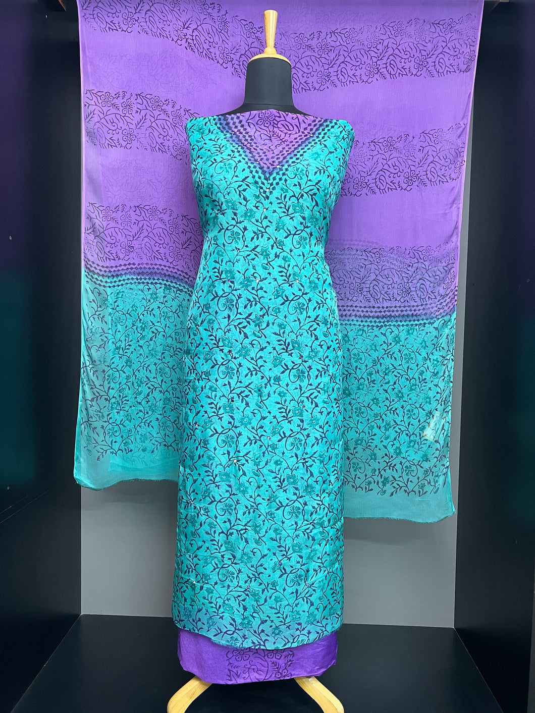 Printed Nalgonda Mirror Detailed Organza Salwar Set | SF1242
