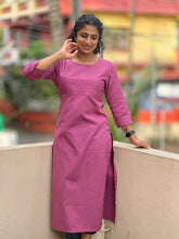 Pin Tuck Pattern Yoke Design Cotton Kurta | SV225