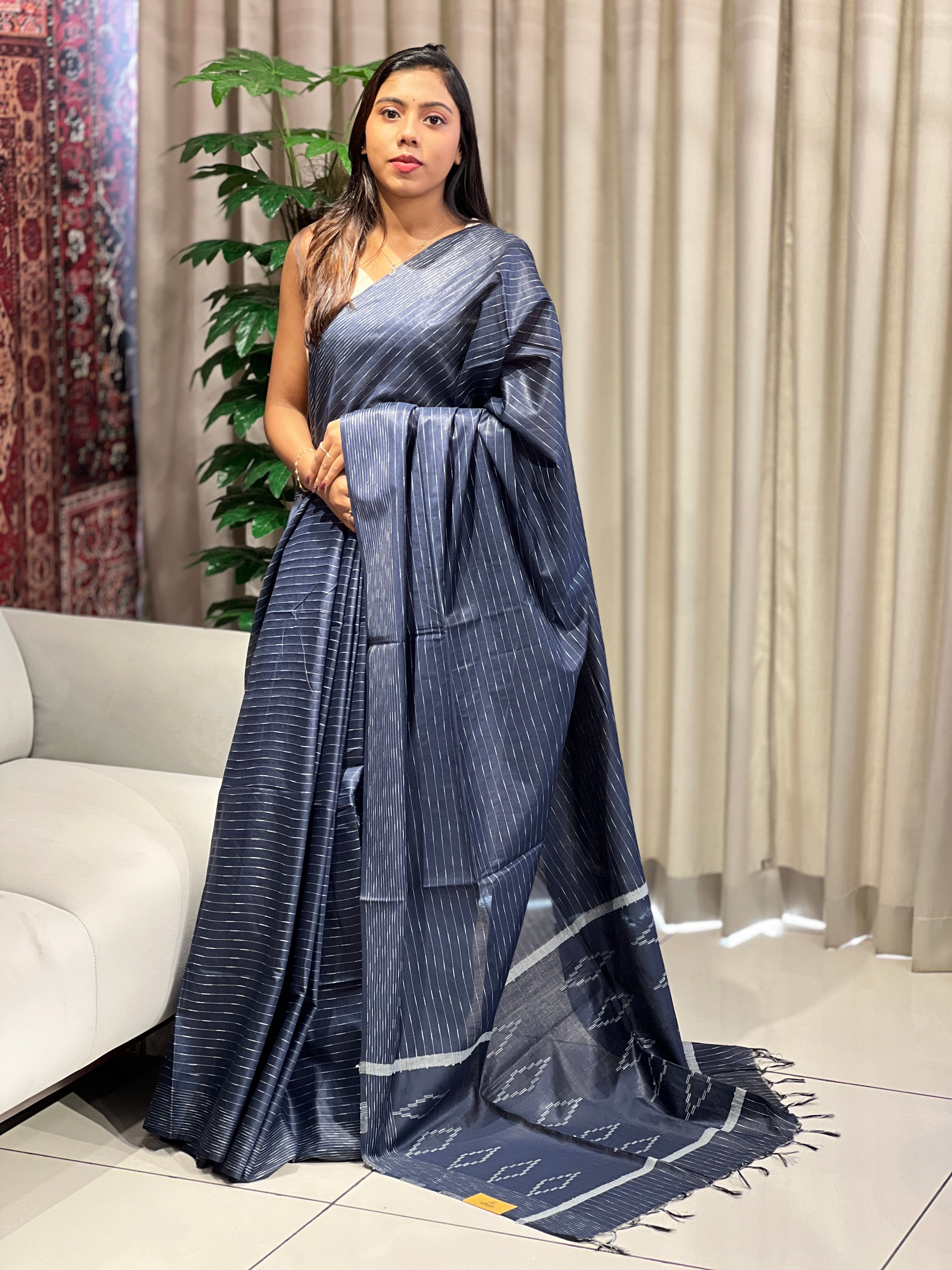 Thread Woven Stripe Patterned Semi Tussar Saree | PF1082