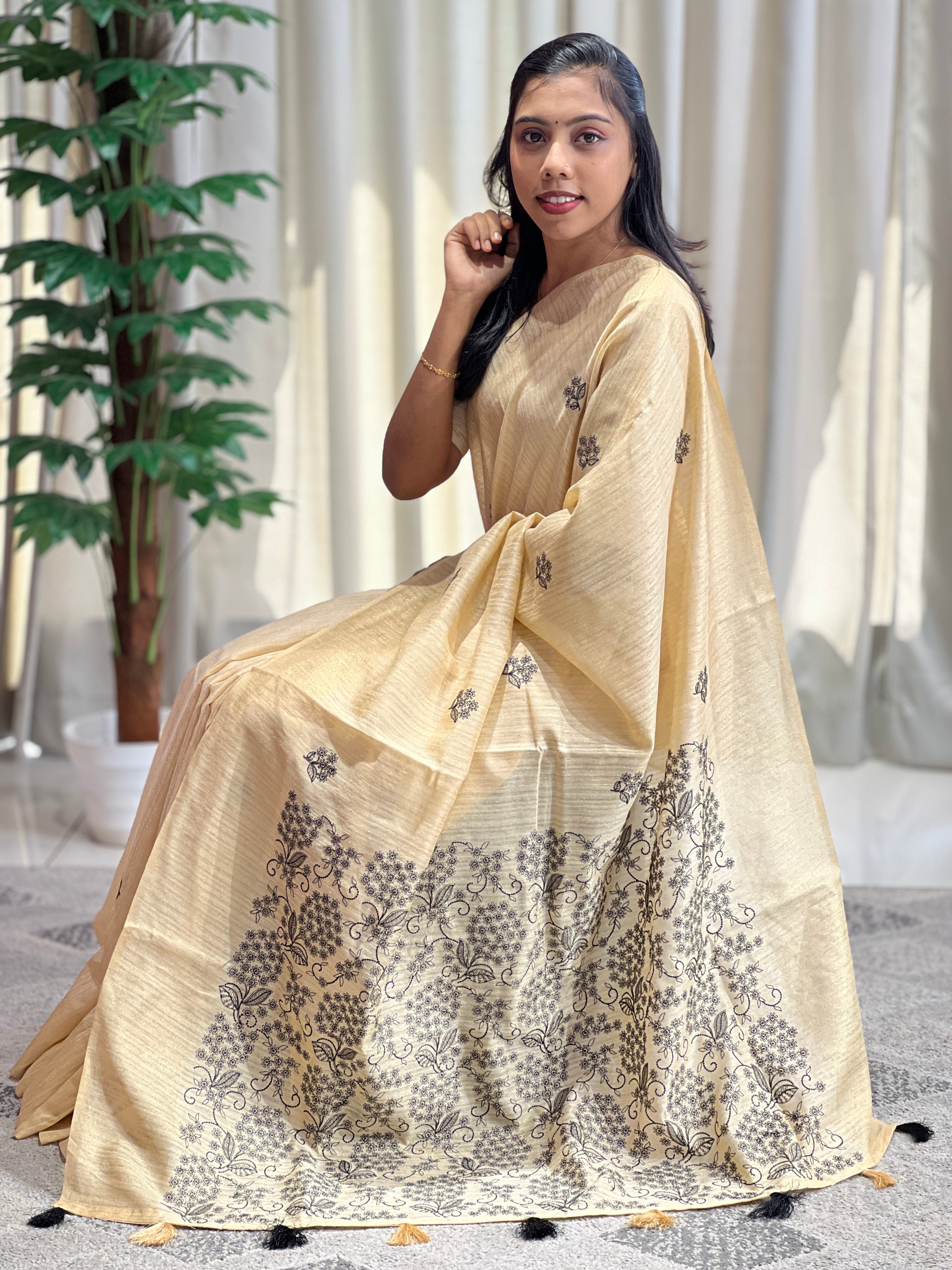 Machine Embroidery Green Silk Saree | BLD1141