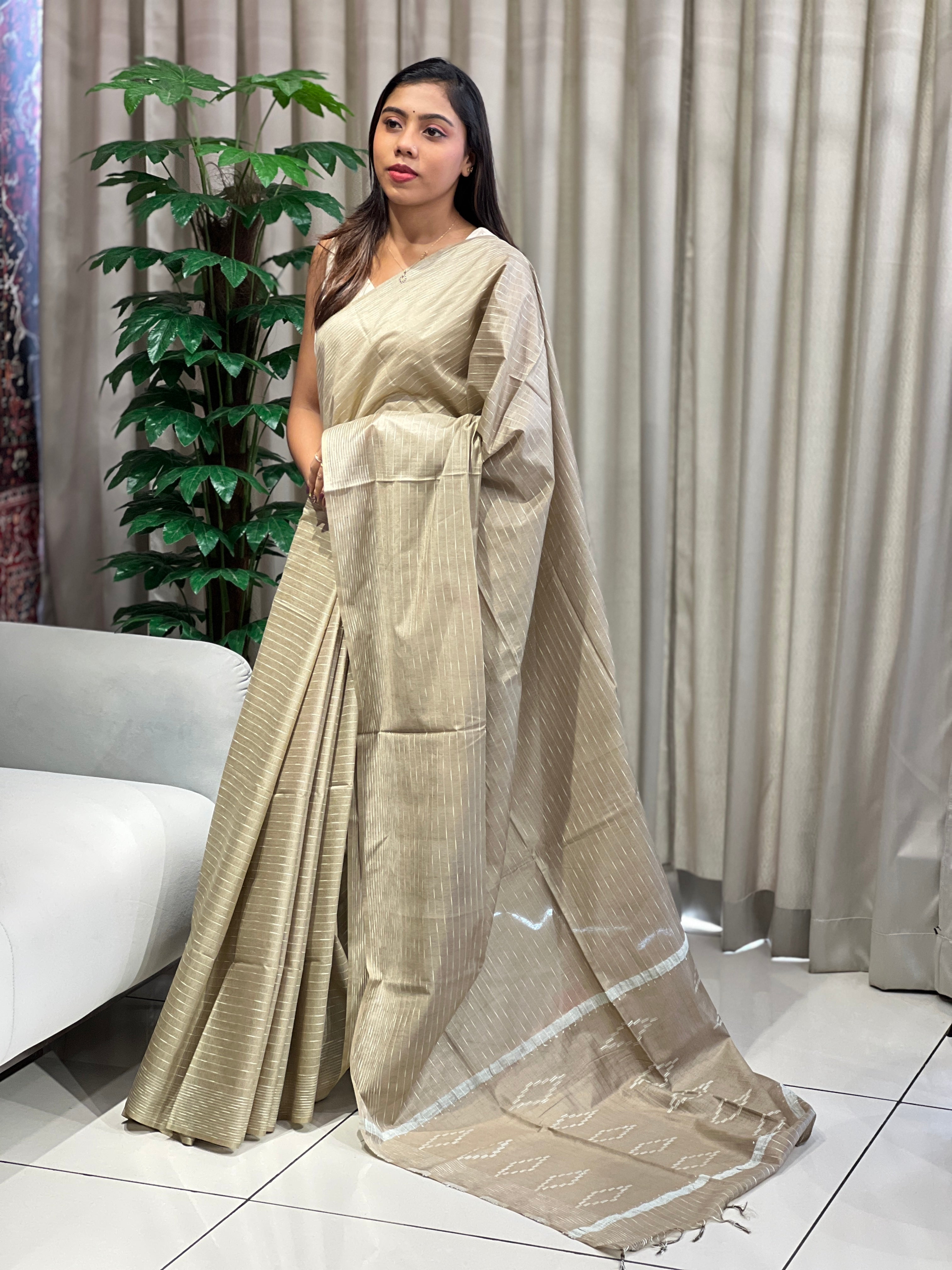 Thread Woven Stripe Patterned Semi Tussar Saree | PF1085