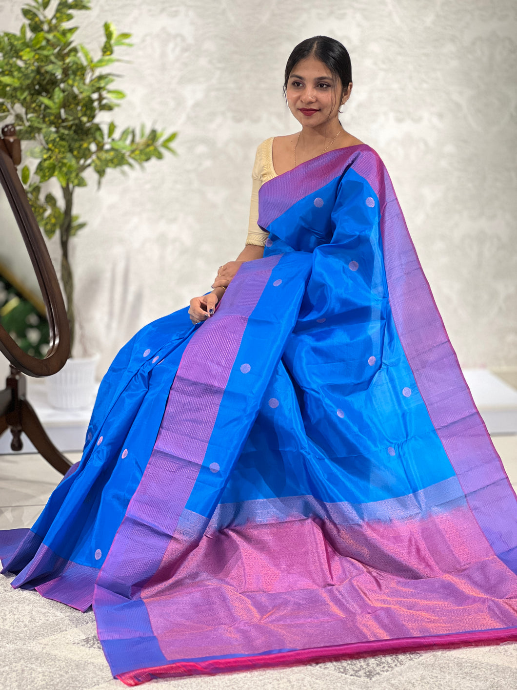 Traditional Buta Weaved Silk Saree | JR104