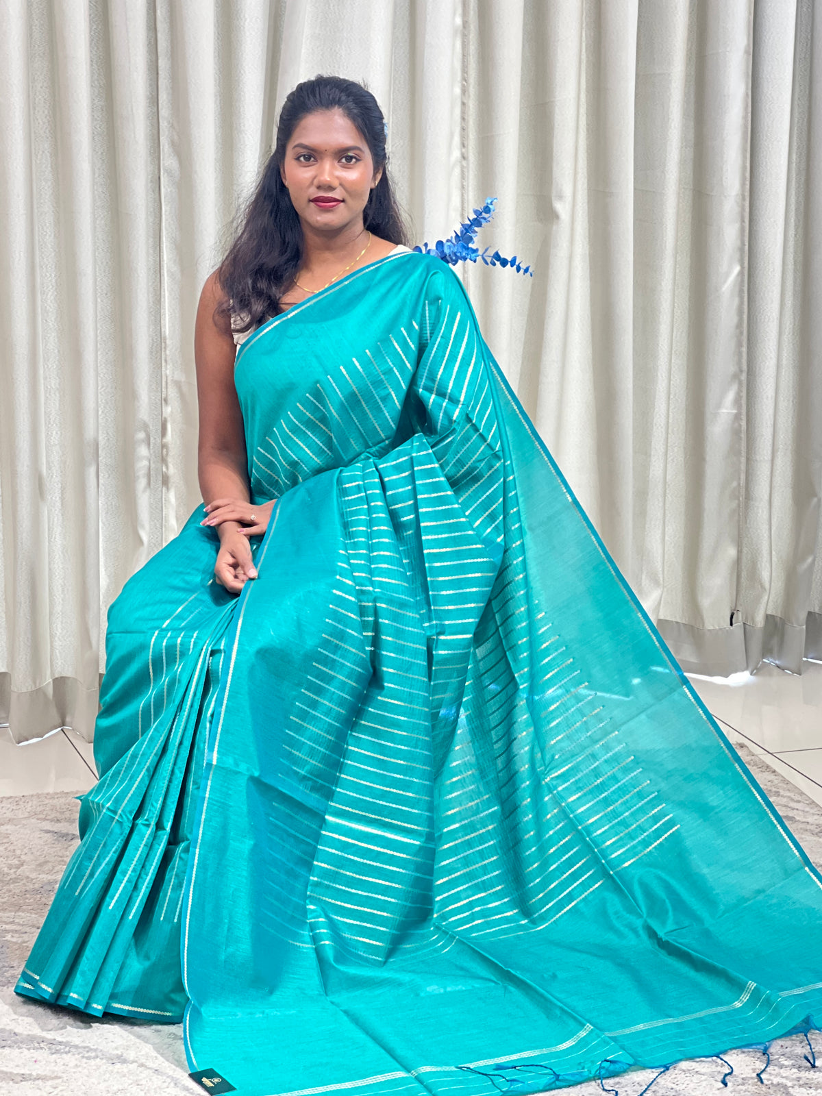 Vertical Line Pattern Semi Silk Saree | SSN589