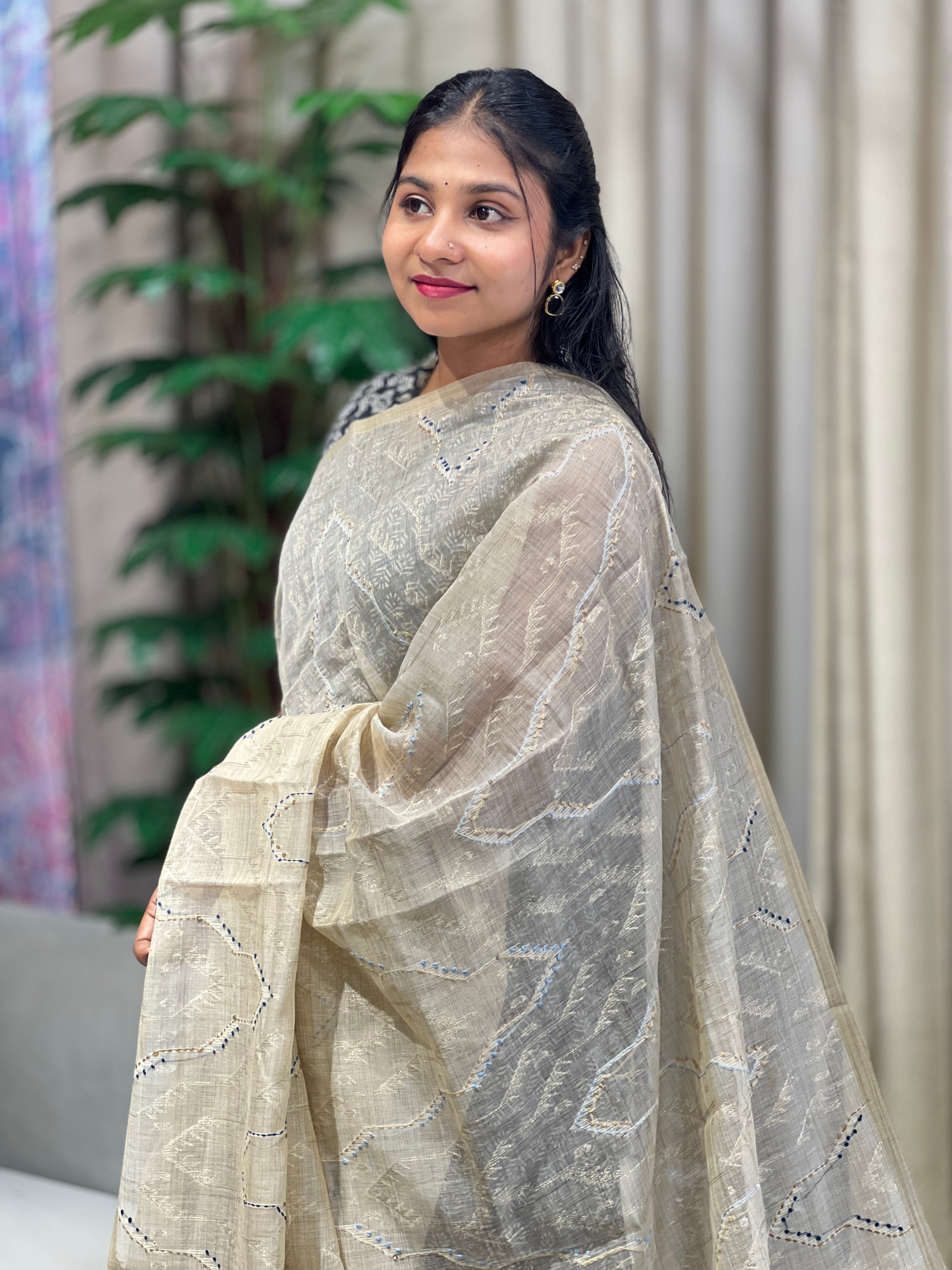 Lurex Weaved Chanderi Saree | BLD1744