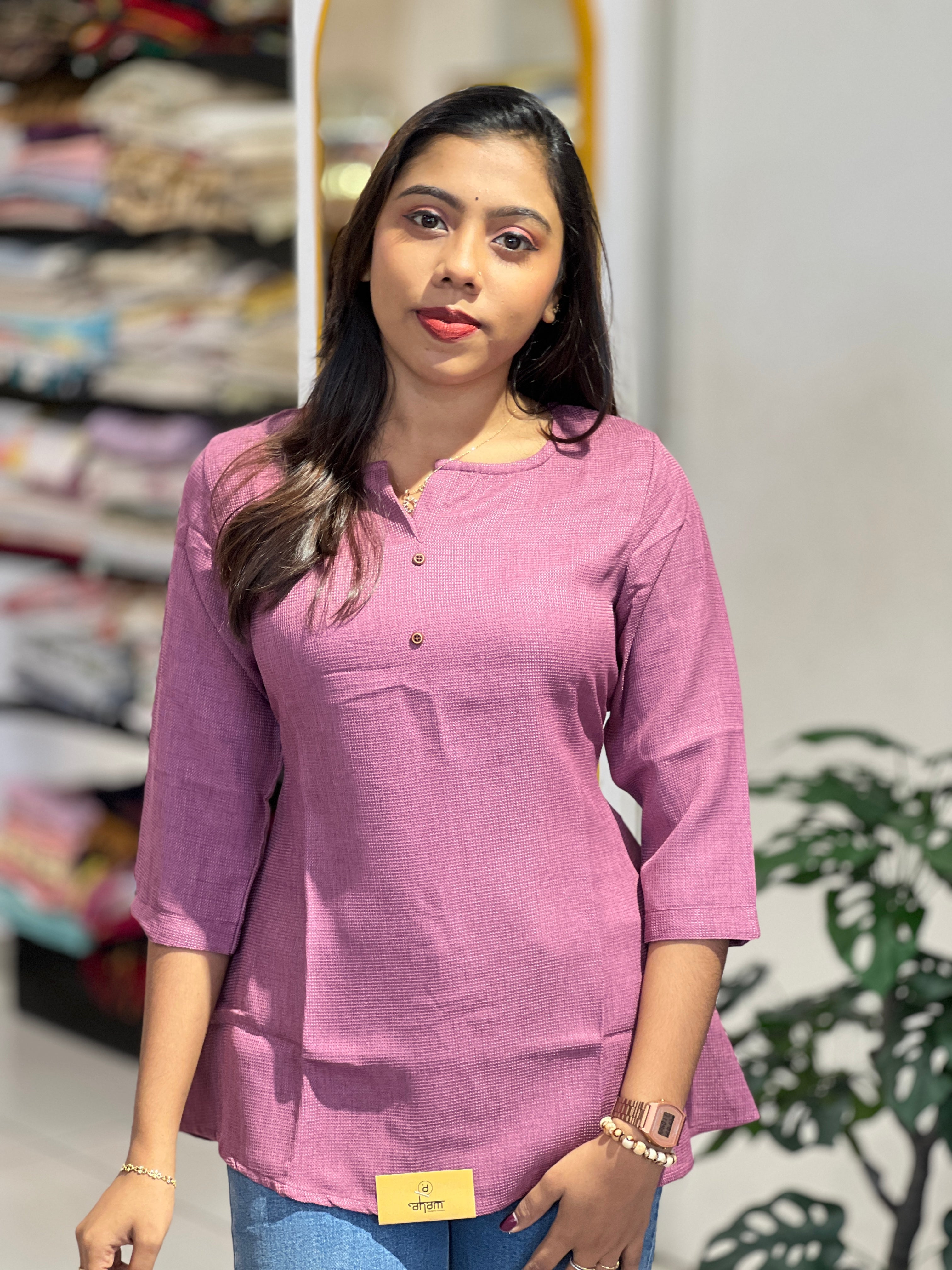 Button Detailed Solid Rayon Short Kurta | VSI137