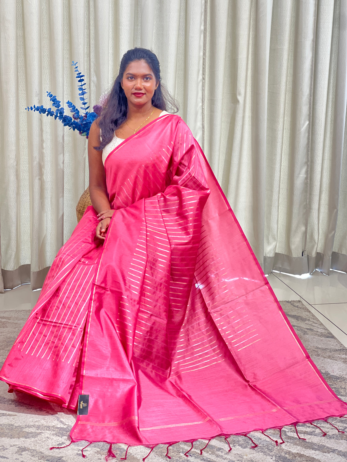 Vertical Line Pattern Semi Silk Saree | SSN592