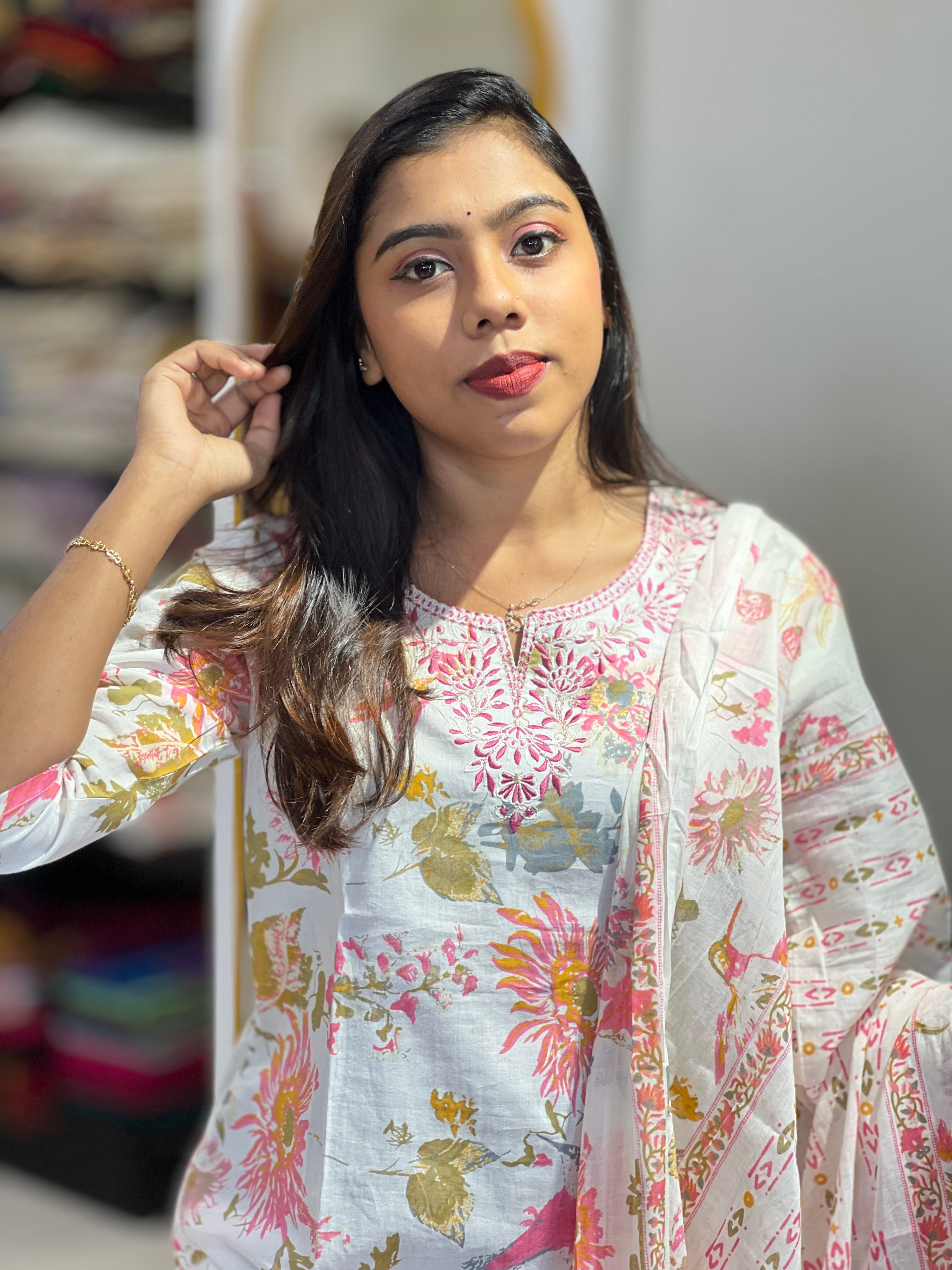 Floral Printed Cotton Kurta Set | UNM119