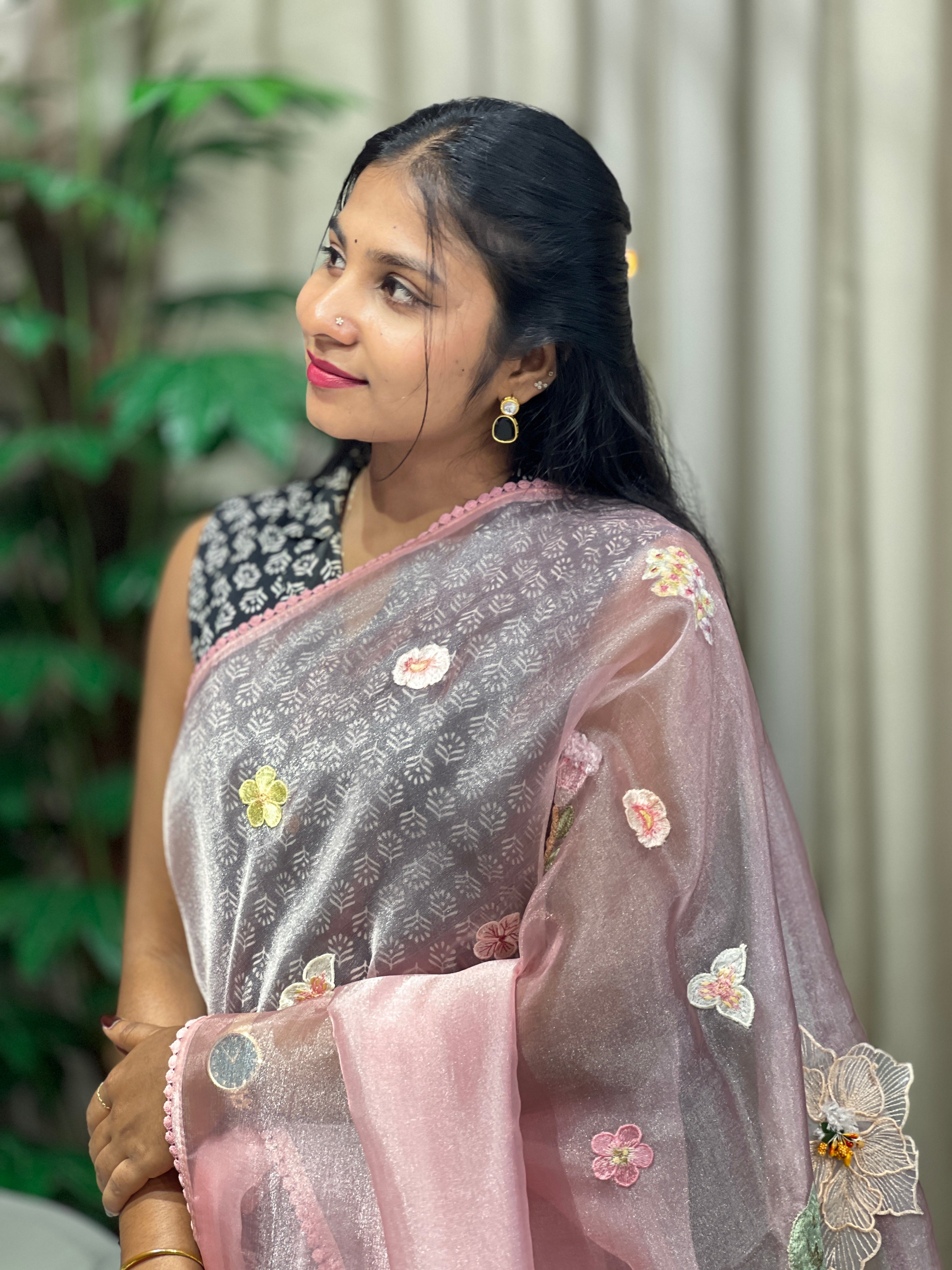 Floral Applique & Embroidery Detailed Shimmer Organza Saree | BLD1694