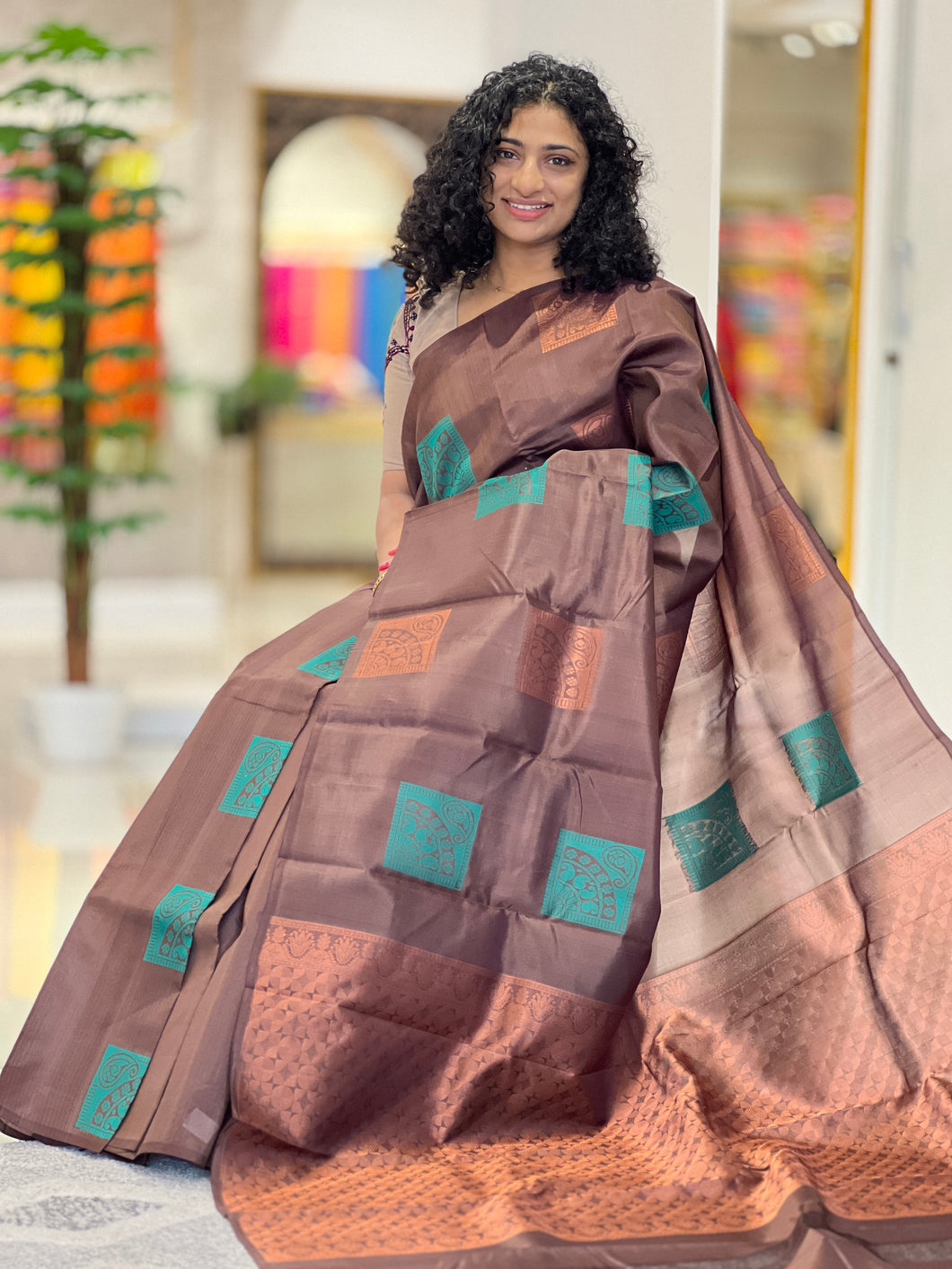 Copper Zari With Thread Weaving Soft Silk Saree | SMS236