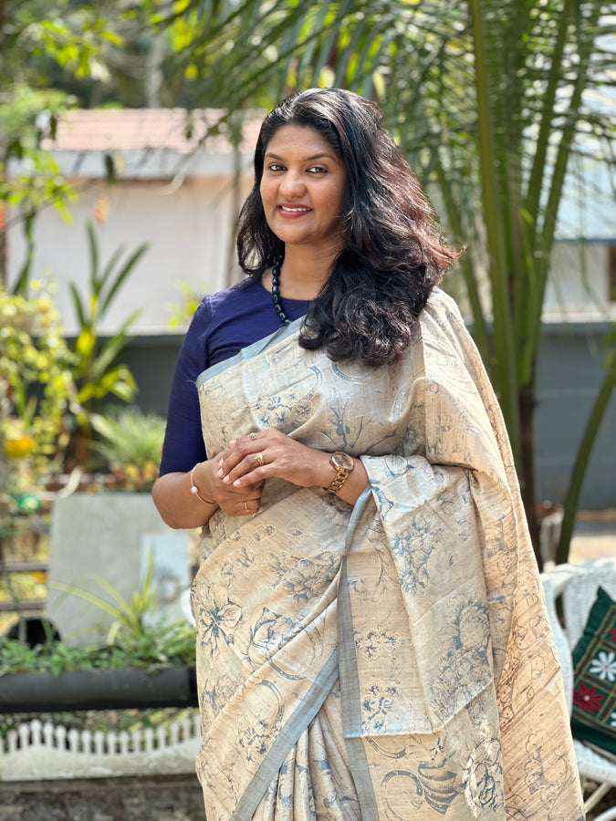 Grey Color Digital Printed Tussar Silk Saree | YNG109