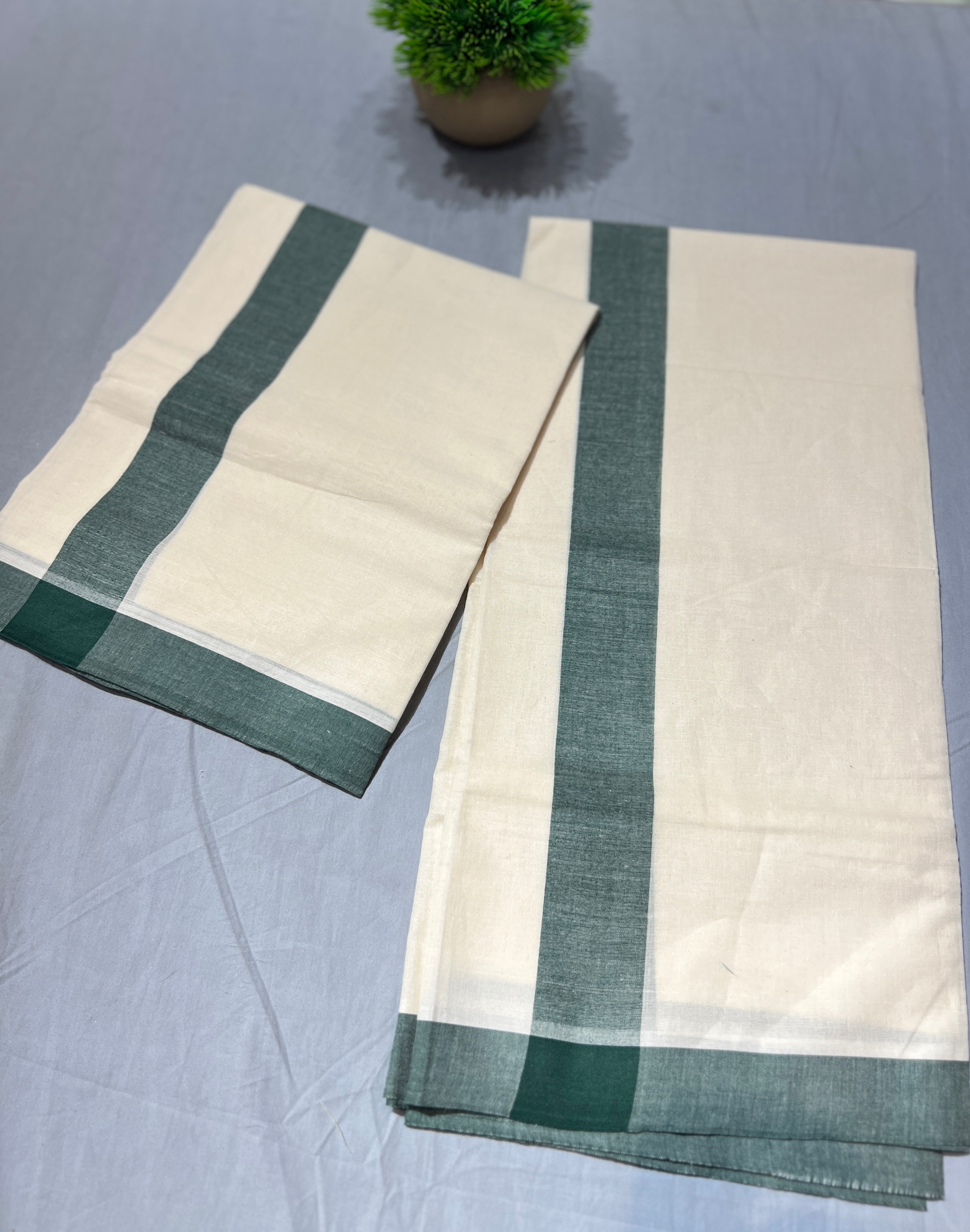 Kerala Kara Border Detailed Cotton Set Mund |KL327