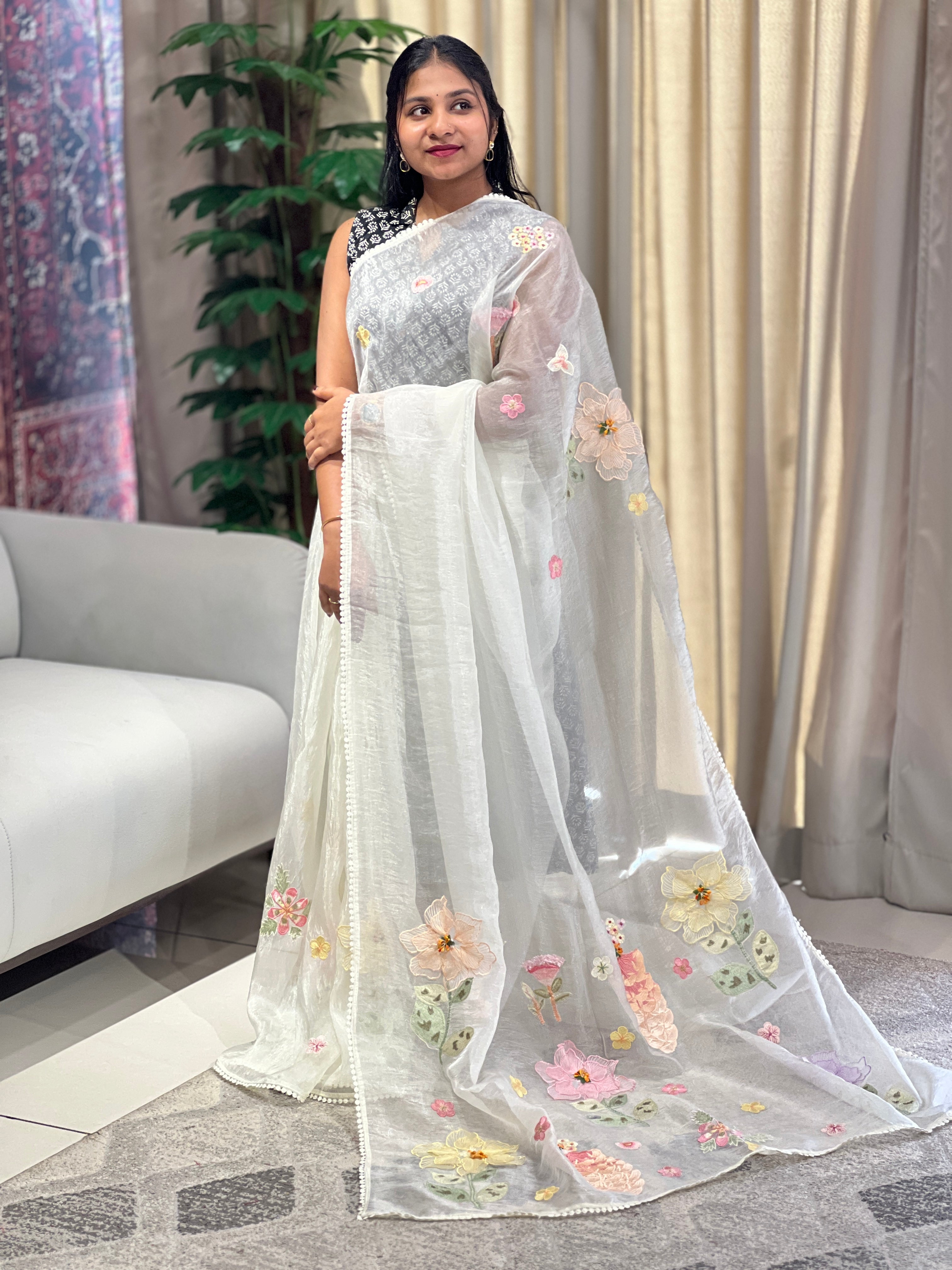 Floral Applique & Embroidery Detailed Shimmer Organza Saree | BLD1698