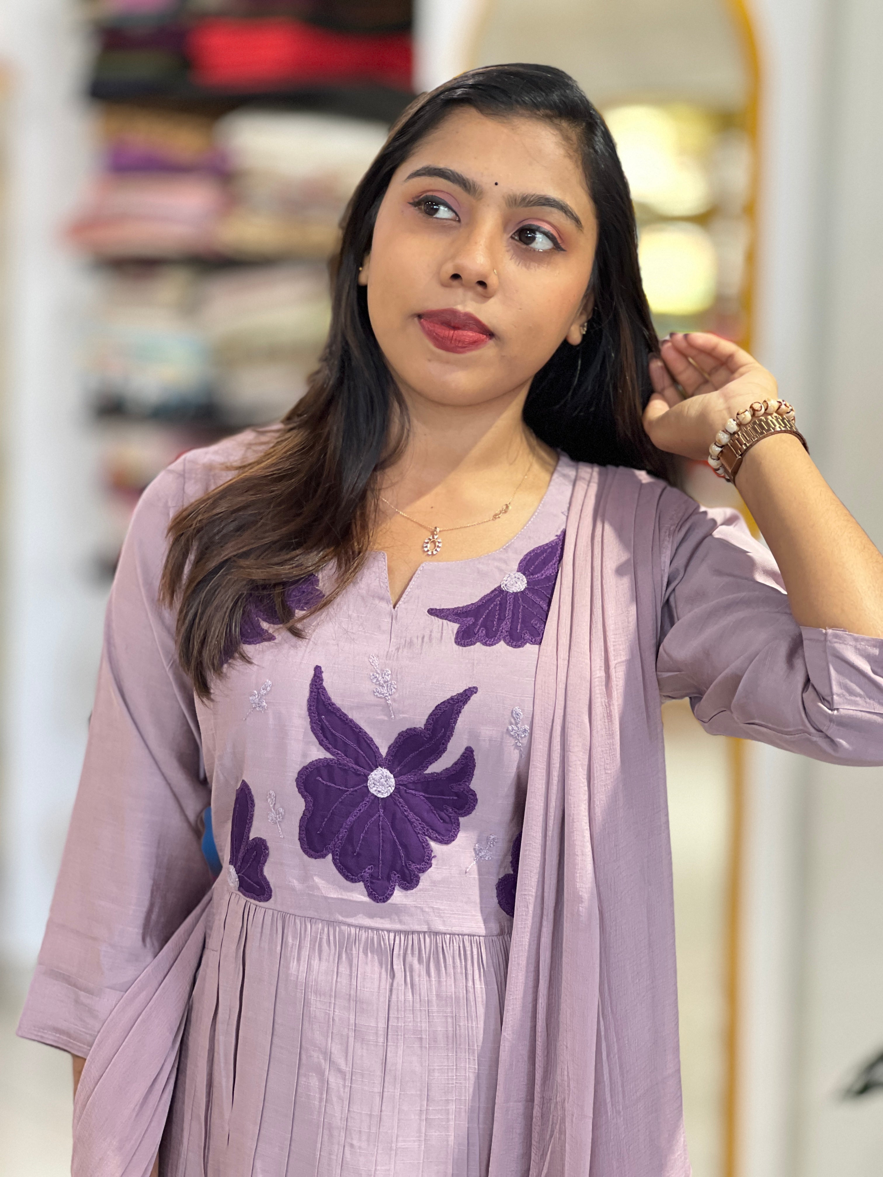 Floral Embroidery Chanderi Kurta Set | UNM112