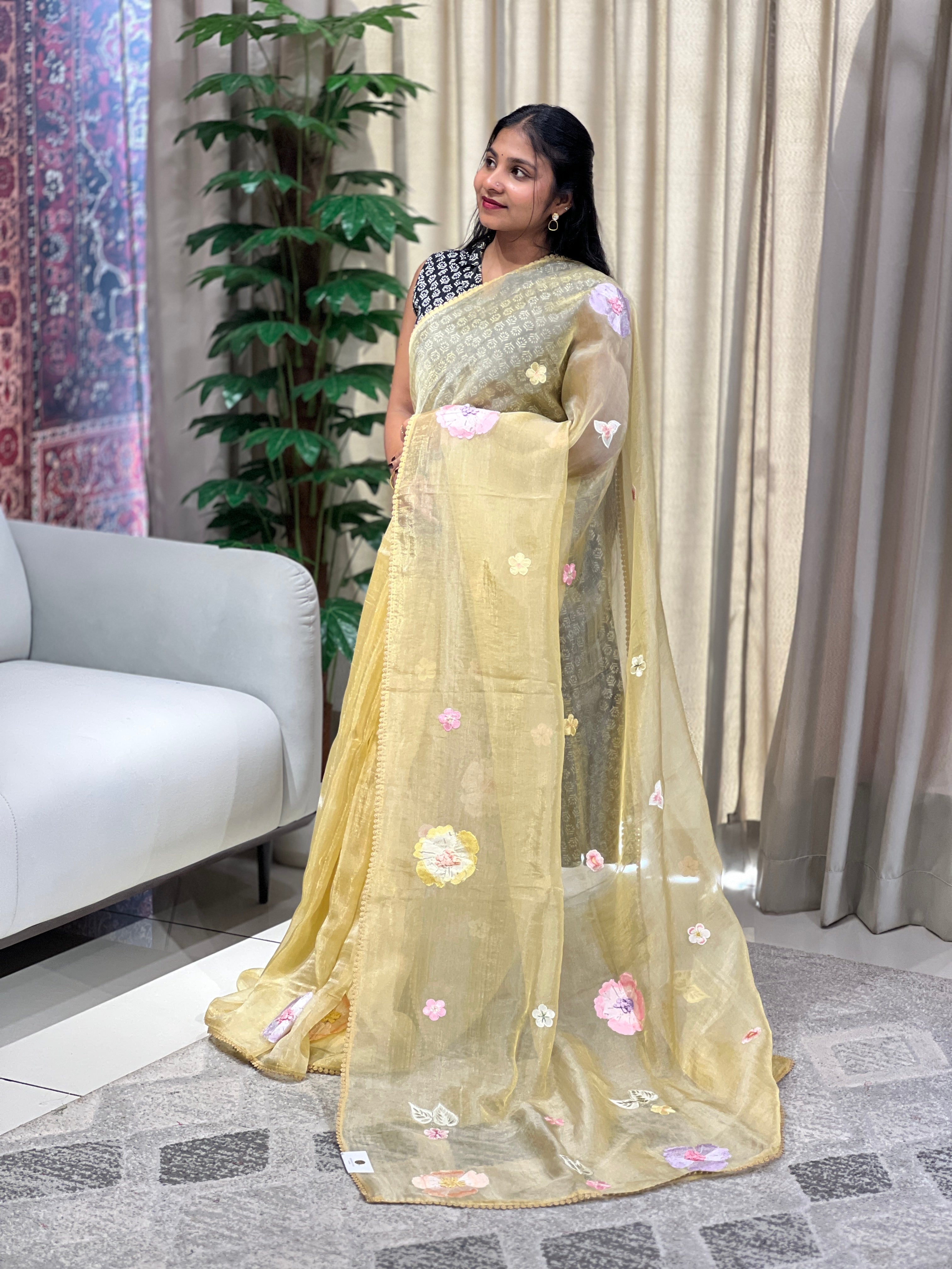 Floral Embroidery Detailed Shimmer Organza Saree | BLD1702