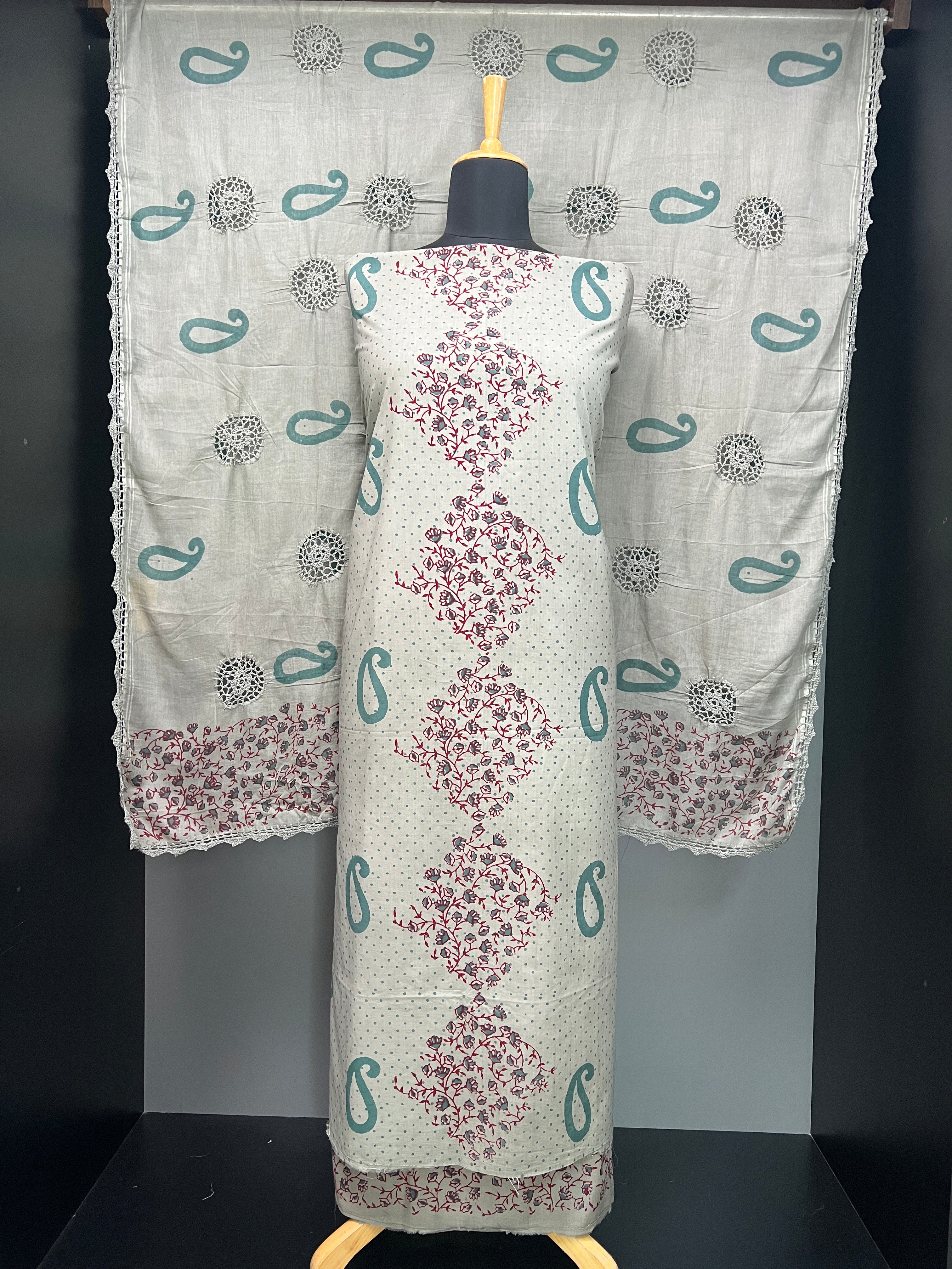 Paisley Patterned Cotton Salwar Set | SF1295