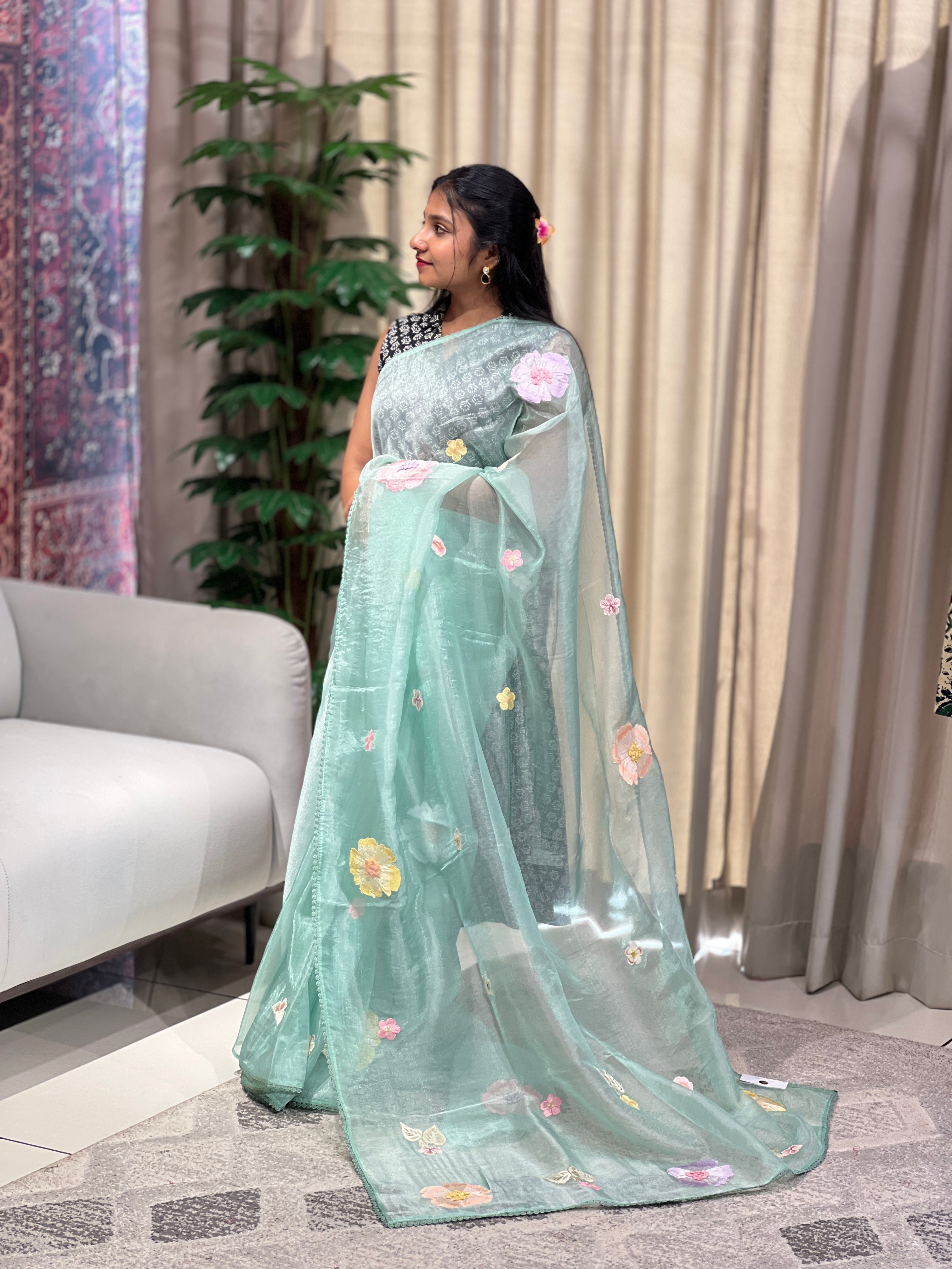 Floral Embroidery Detailed Shimmer Organza Saree | BLD1703