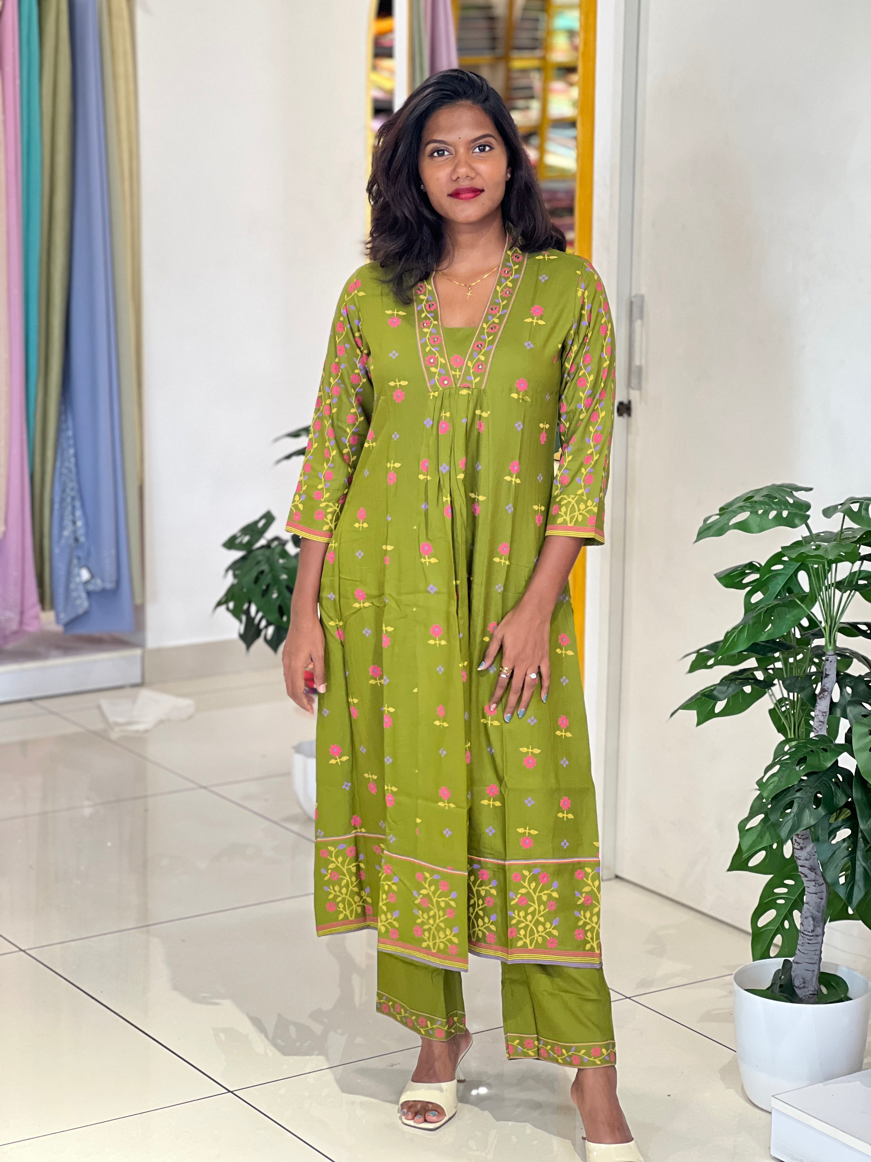 Printed Pattern Cotton Kurta Set | OMF178