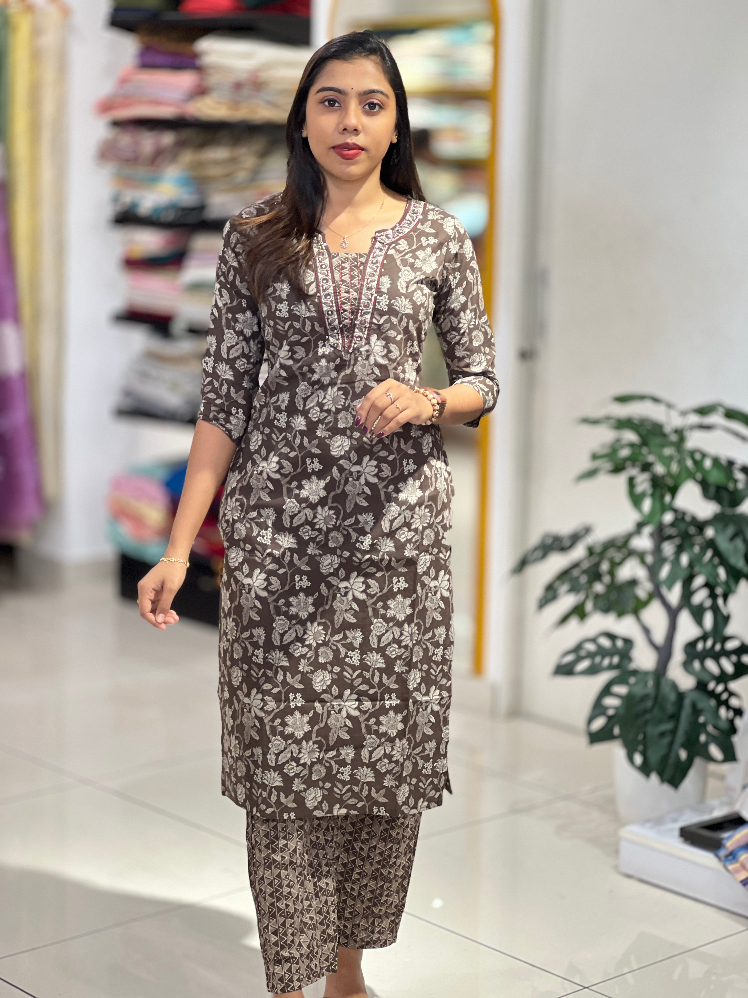 Print With Embroidery Detailed Cotton Kurta Set | UNM107