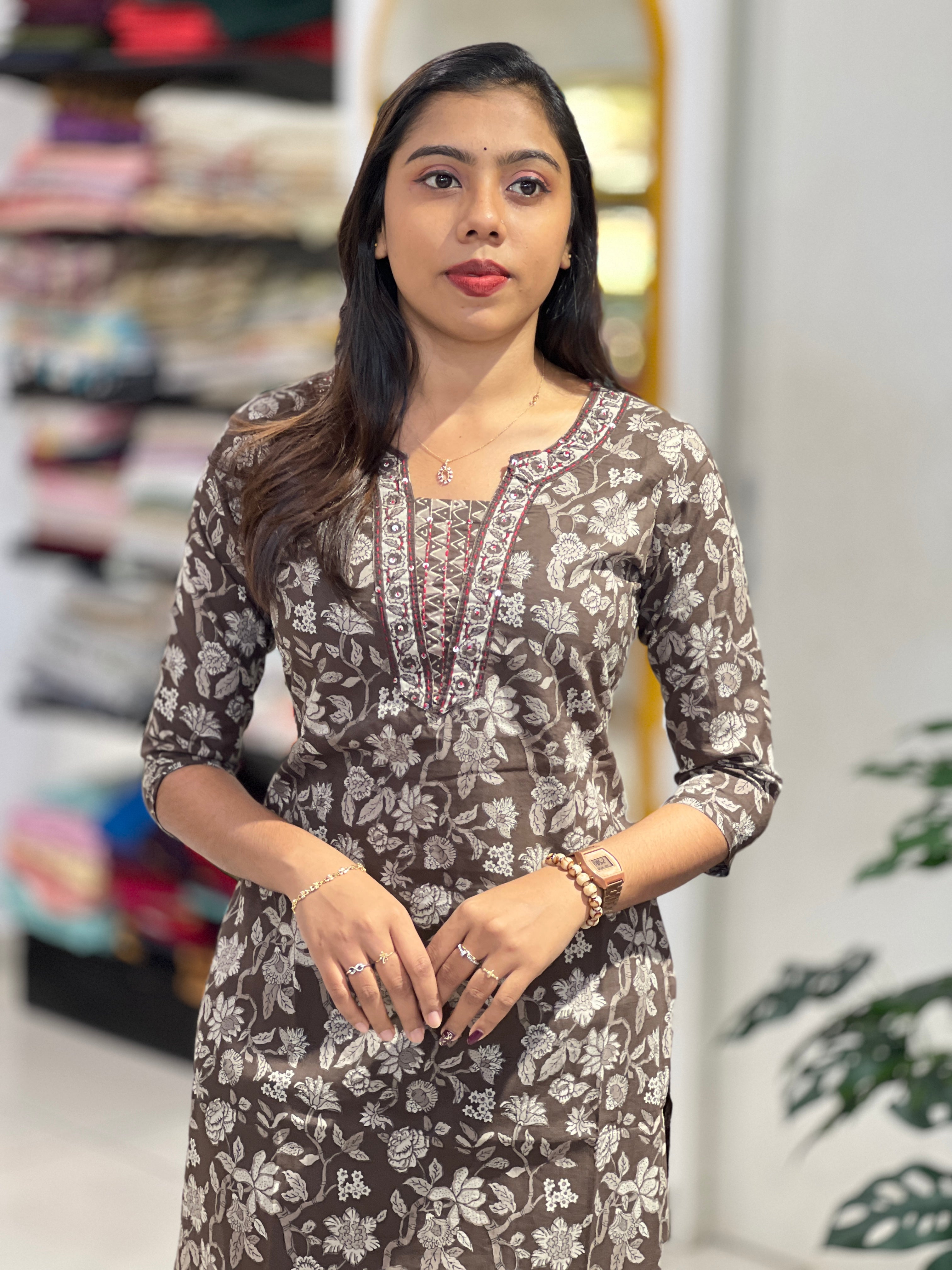 Print With Embroidery Detailed Cotton Kurta Set | UNM107