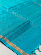 Zari Weaved Traditional Patterned Soft Silk Saree | KG103