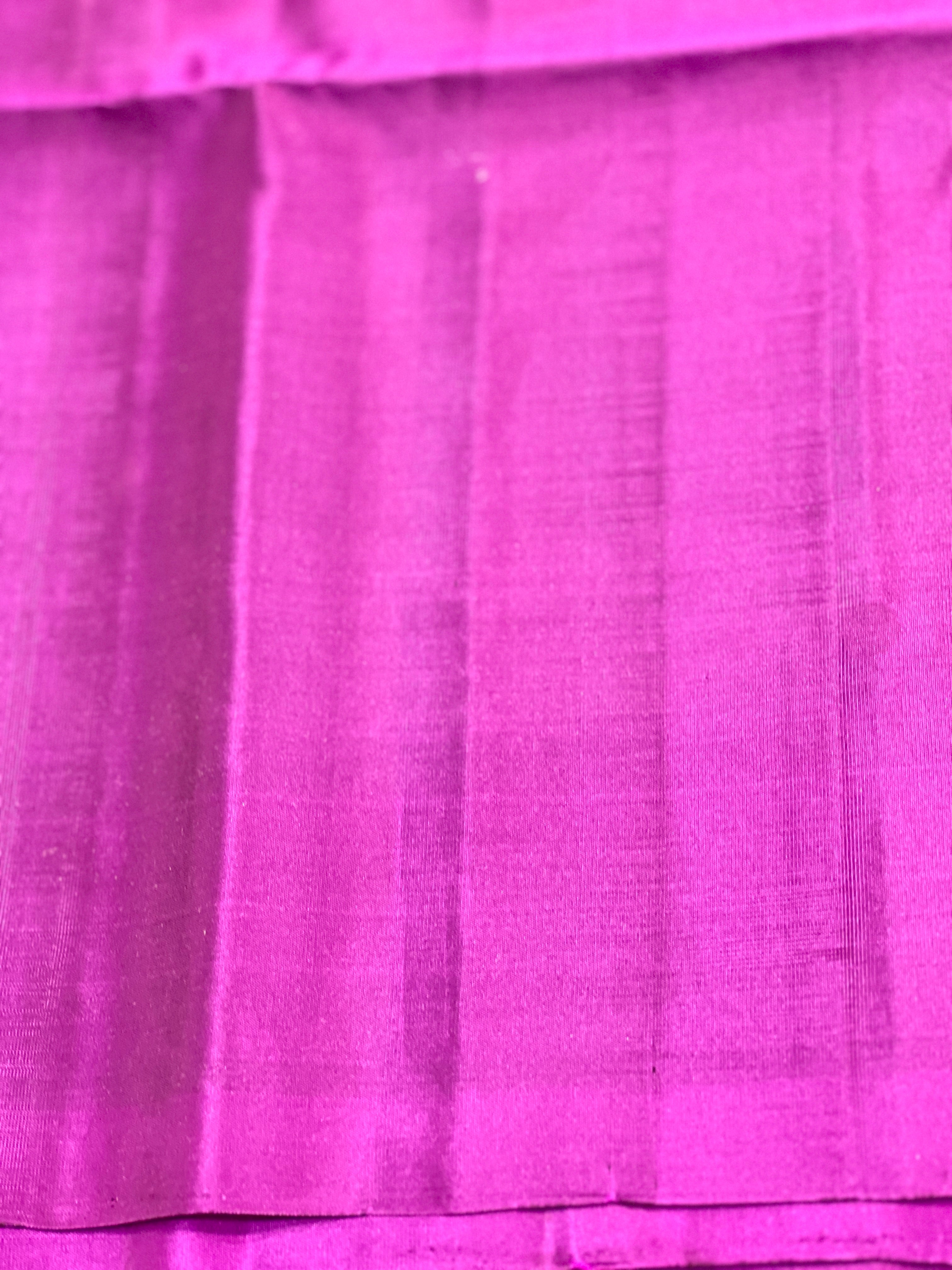 Zari Weaved Traditional Patterned Soft Silk Saree | KG108