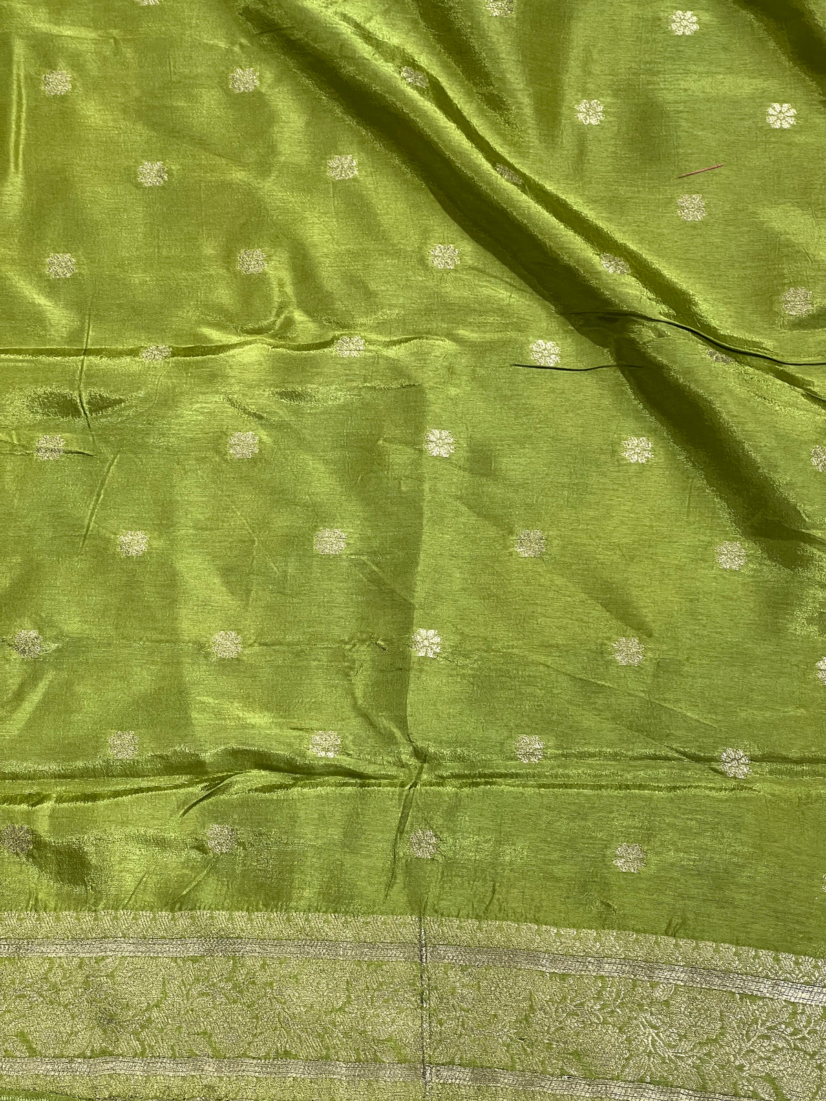Floral Pattern Semi Silk Saree | DN827