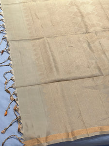 Zari Weaved Traditional Patterned Soft Silk Saree | KG105