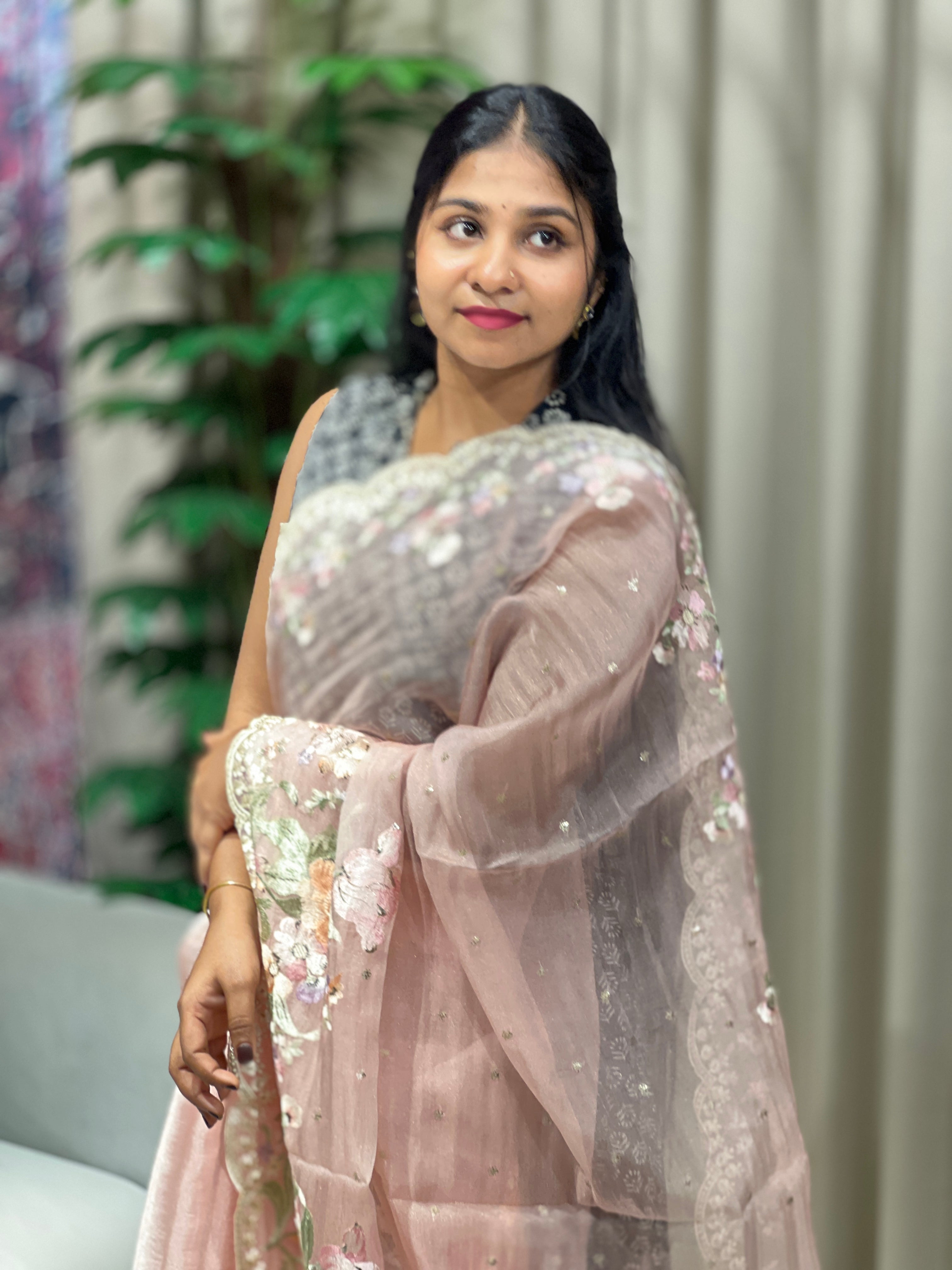 Multicolour Floral Machine Embroidery Detailed Crushed Viscose Organza Saree | BLD1688