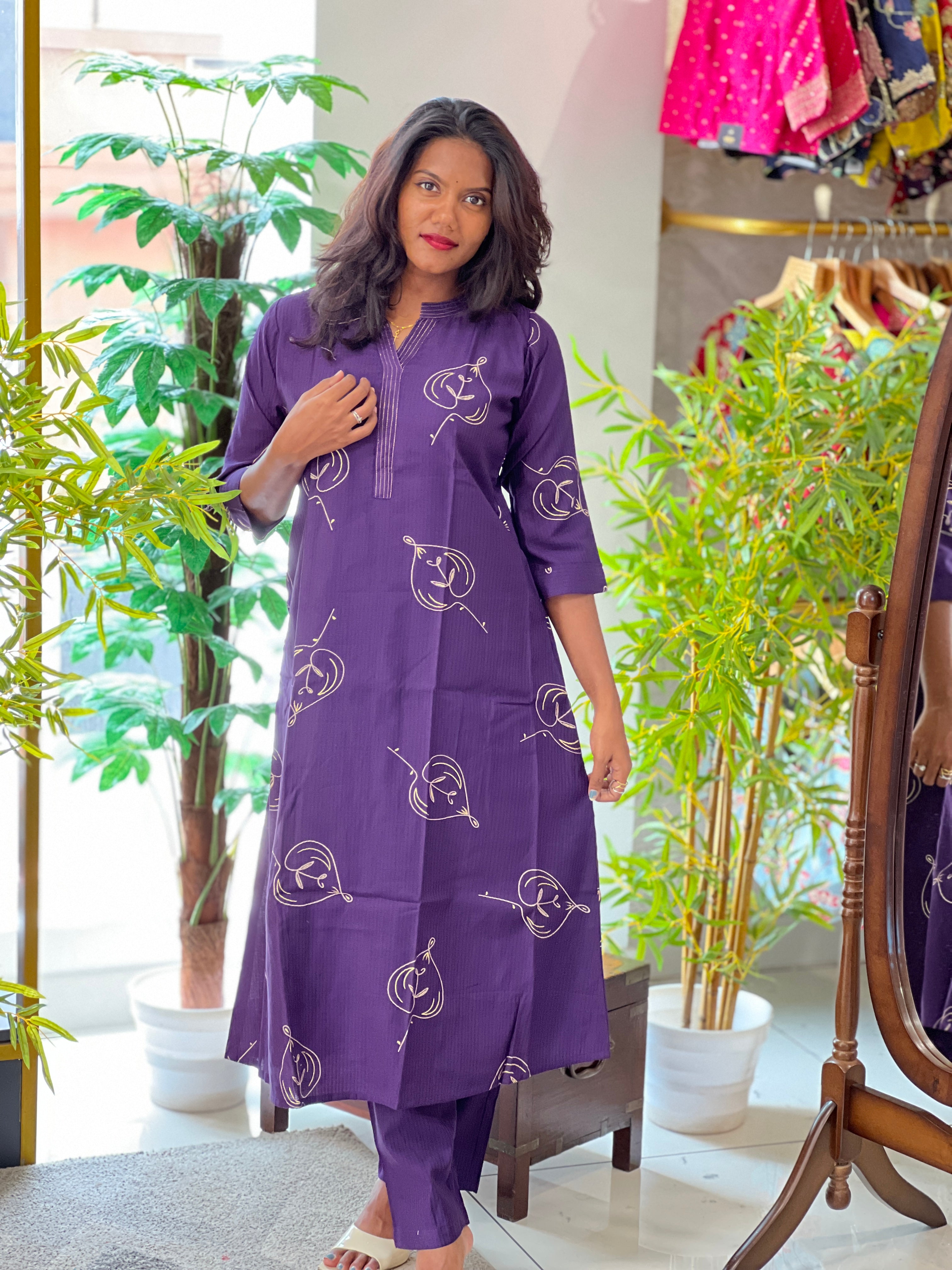 Leaf Print & Zari Work Detaile Cotton Kurta Set |MSN217