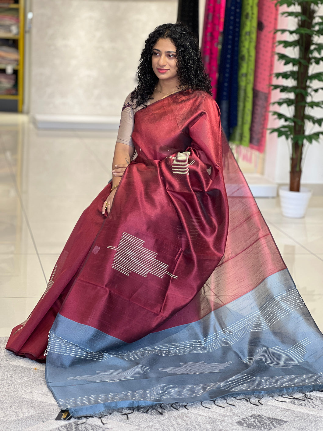 Kesiya Weaved Semi Silk Saree | PD607