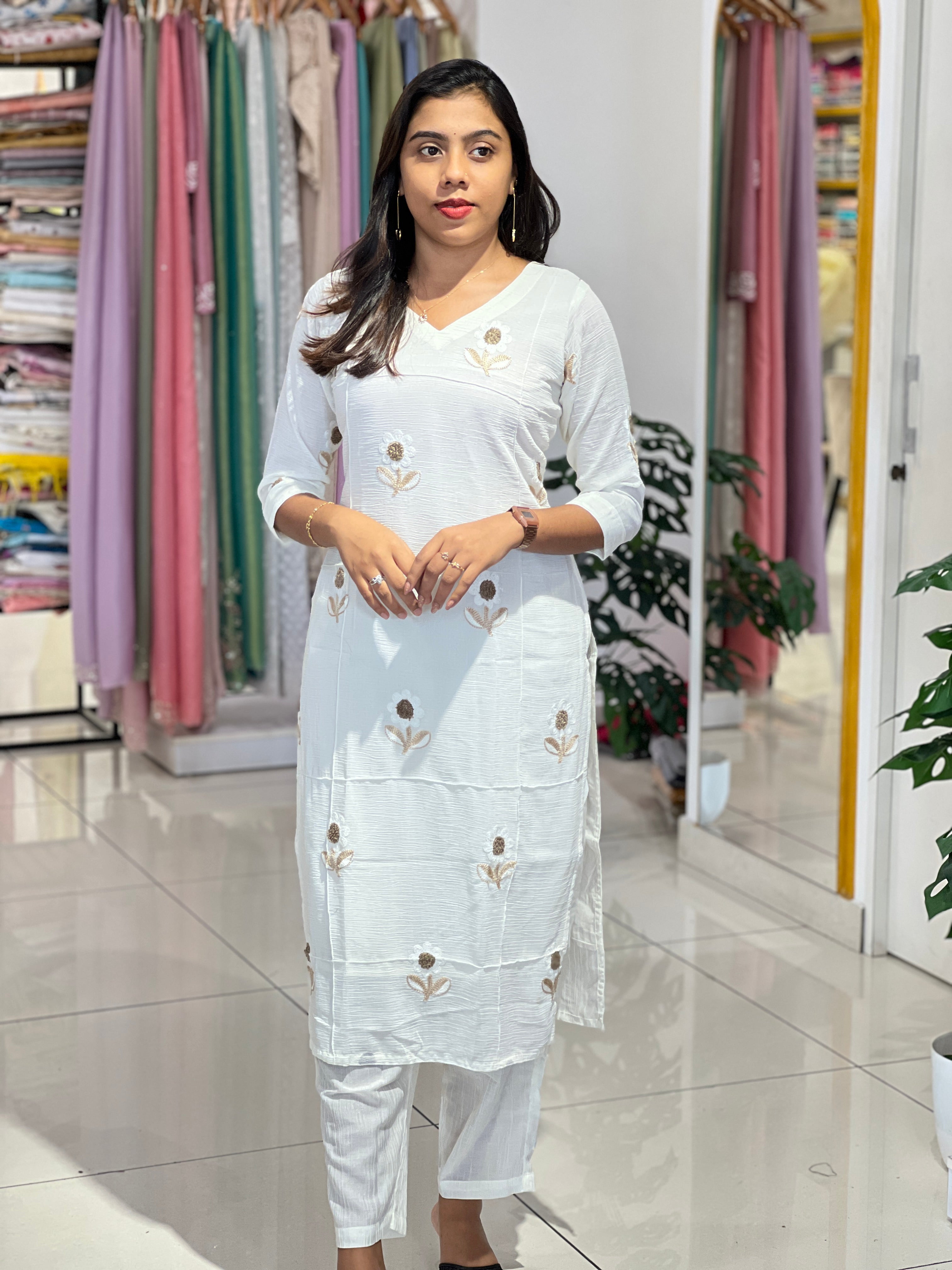 Floral Embroidered Rayon Kurta Set | MSN213