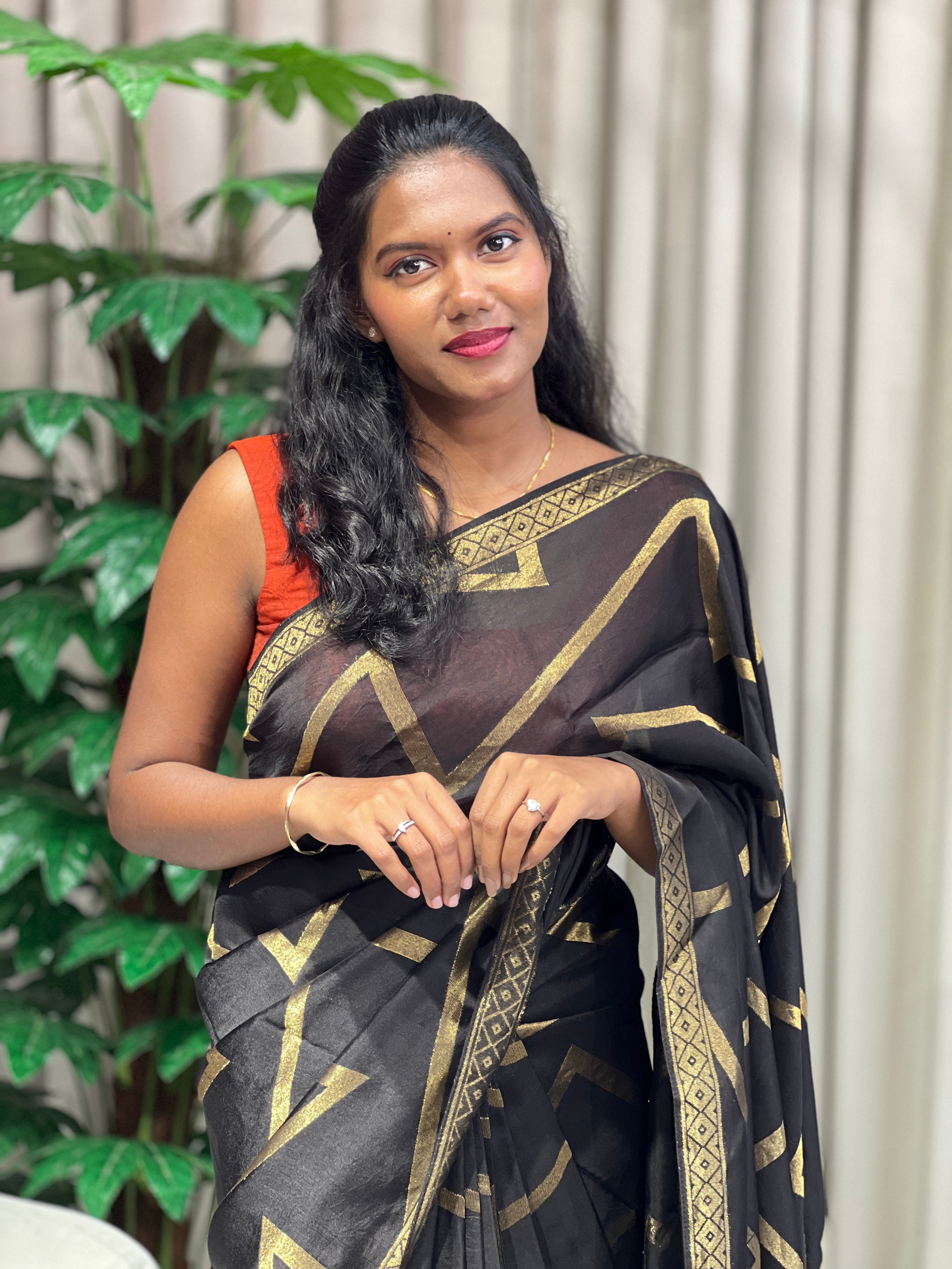 Origami Patterned Viscose Kora Georgette Saree | YNG1135