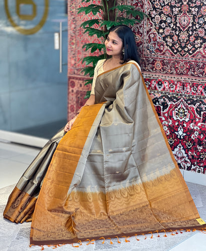 Golden Zari Weaved Soft Silk Saree | KG110