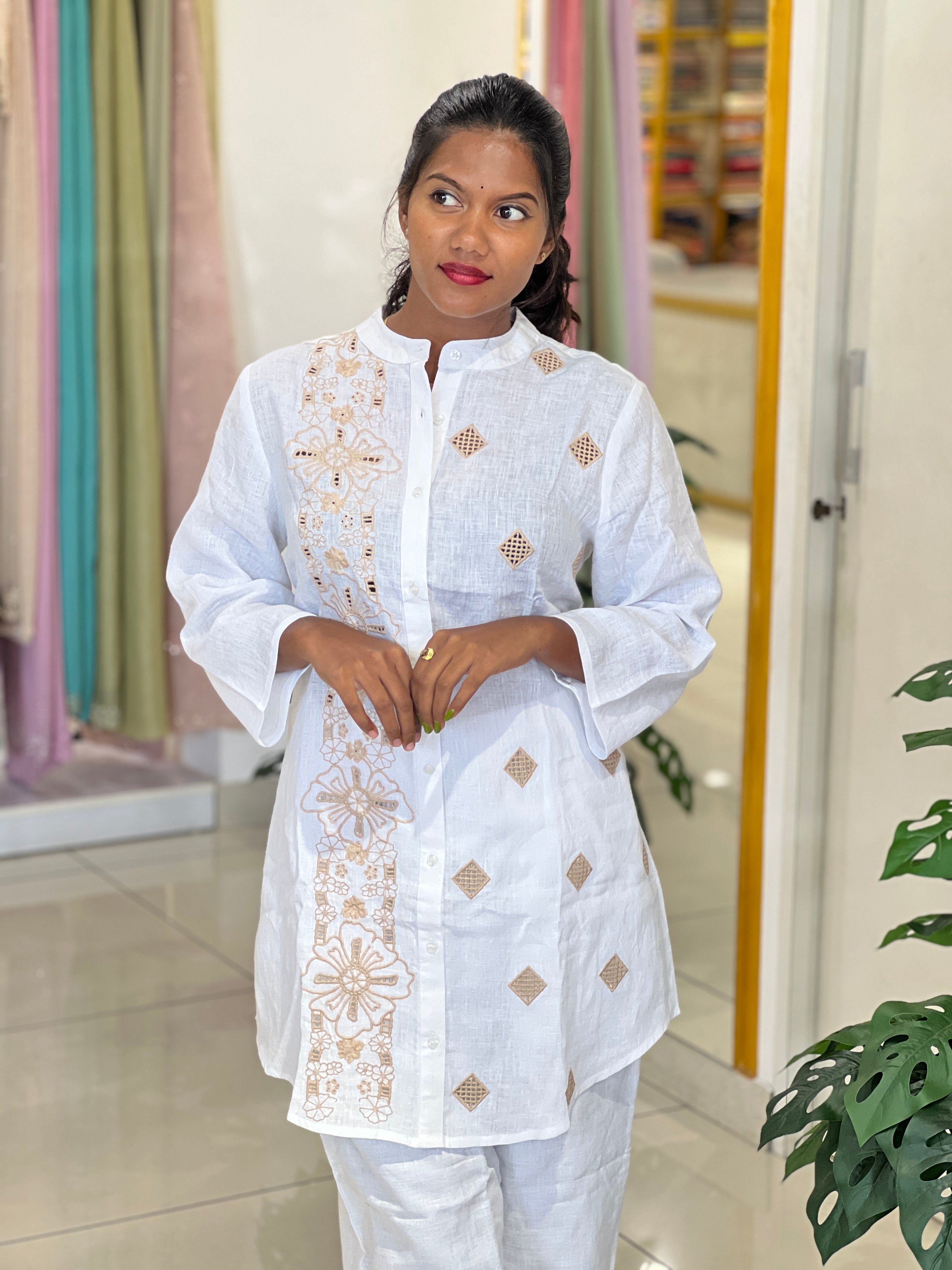 Floral Cutwork Detailed Pure Linen Cord Set | RAG105