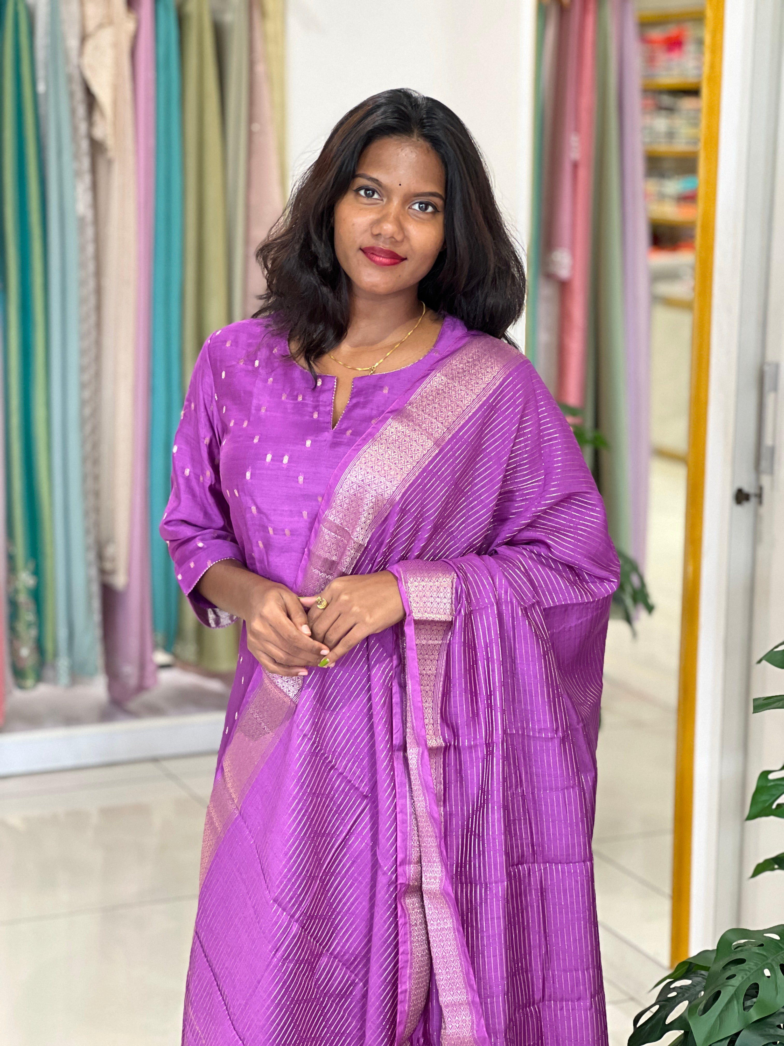 Banarasi Buta Weaved Chanderi Kurta Set | YNG1241