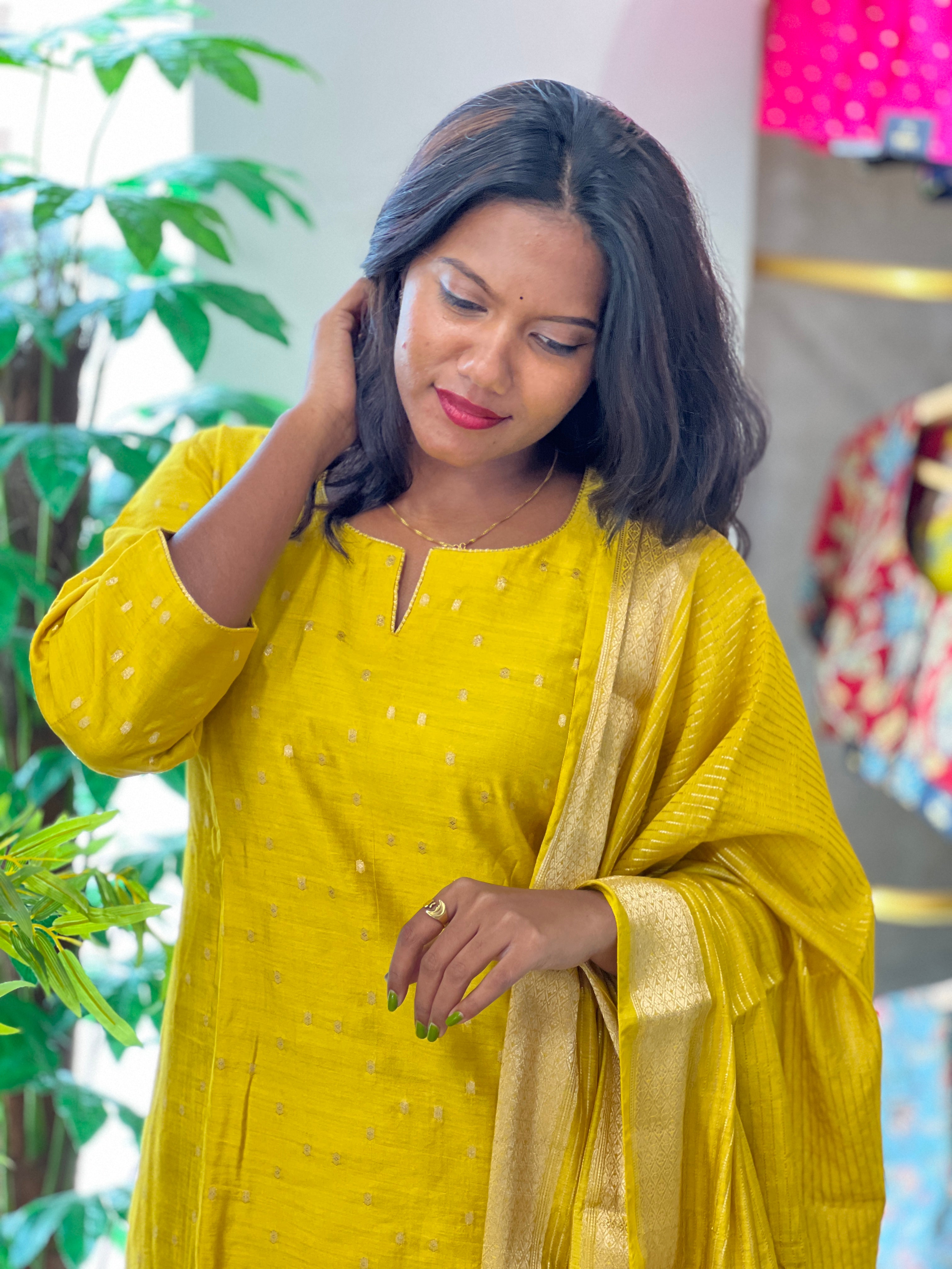 Banarasi Buta Weaved Chanderi Salwar Set |YNG1238