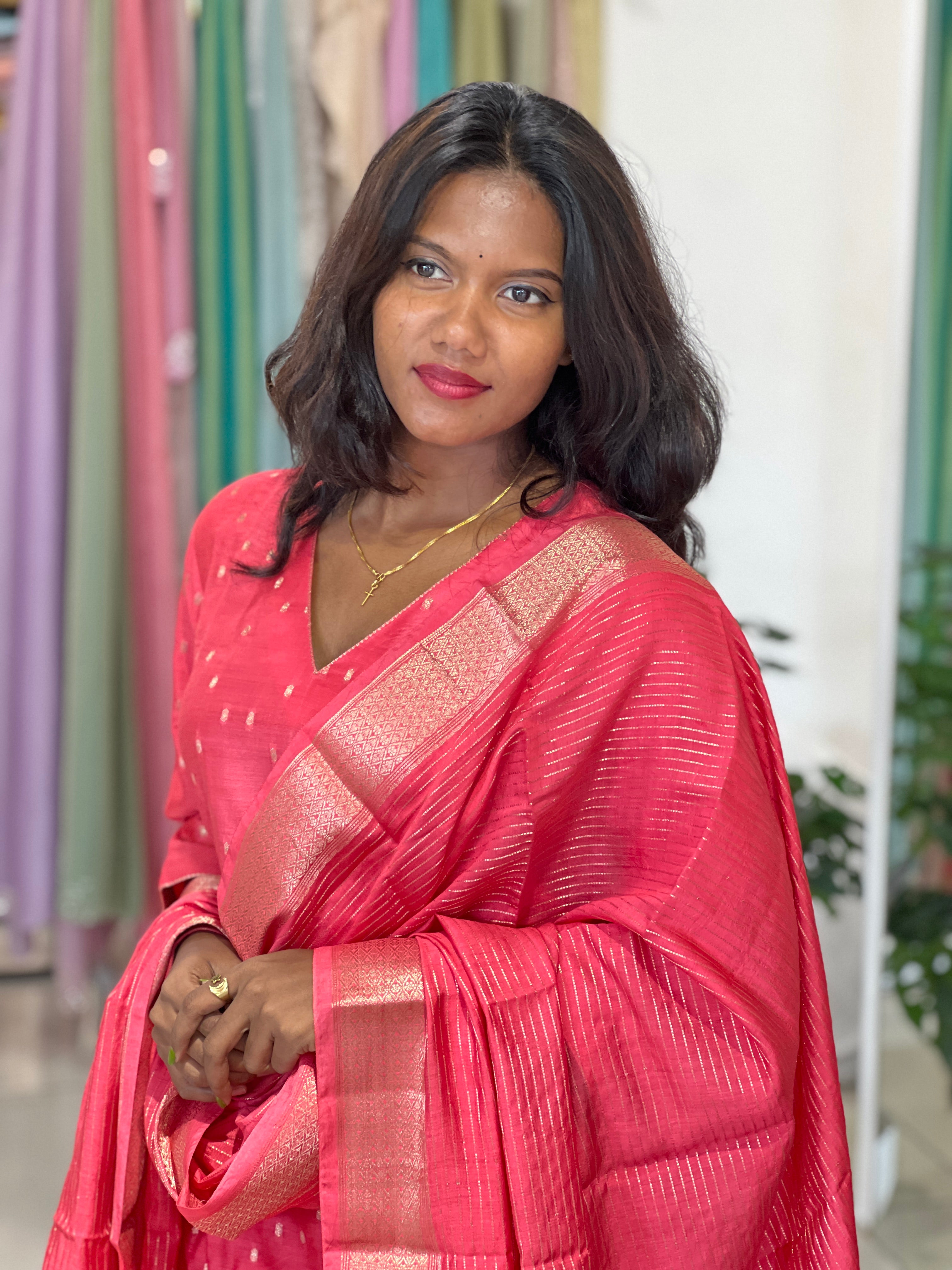 Banarasi Weaving Pattern Chanderi Kurta Set |YNG1240