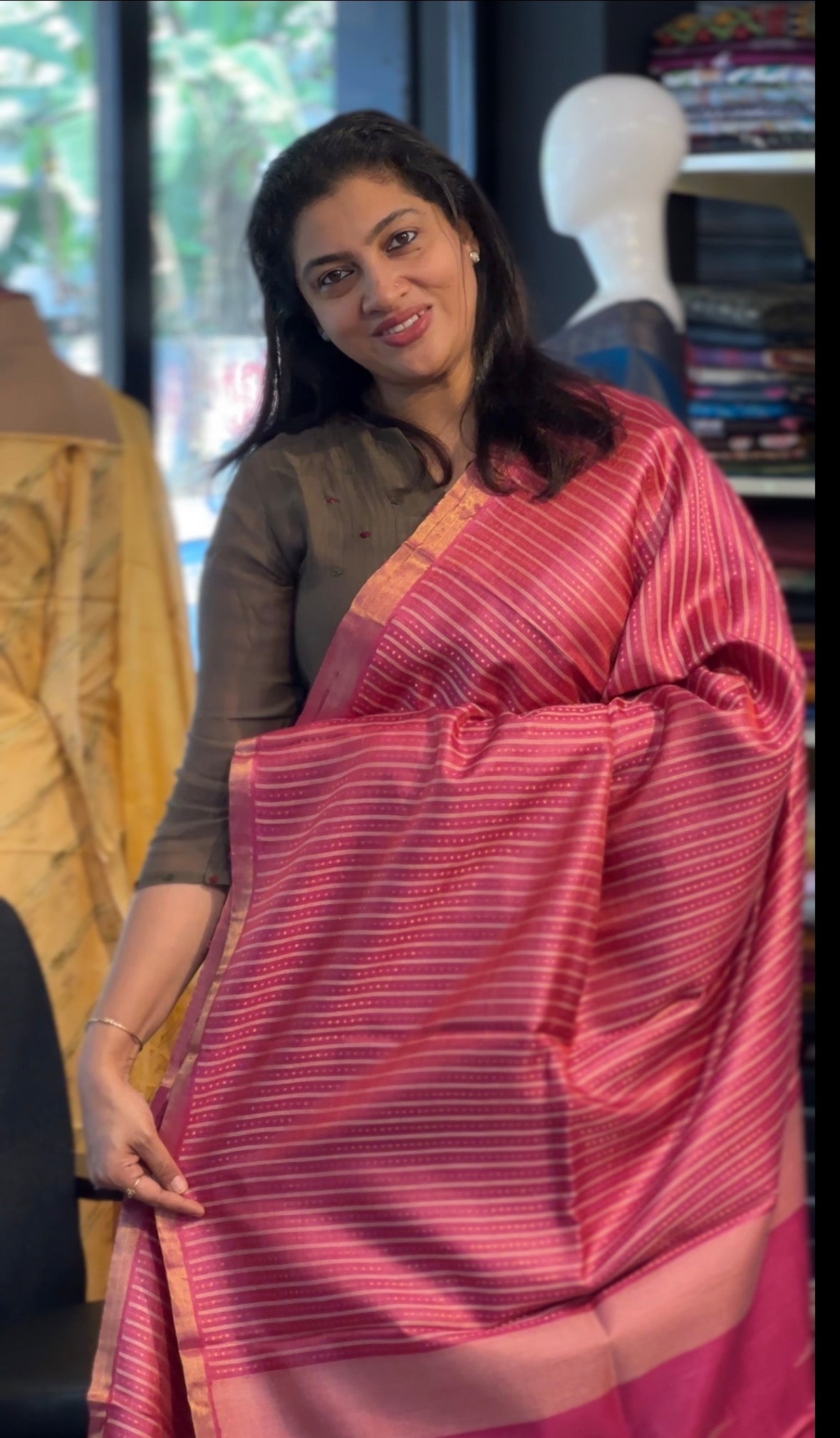 Zari & Thread Woven Line Patterned Desi Tussar Saree | HS1370