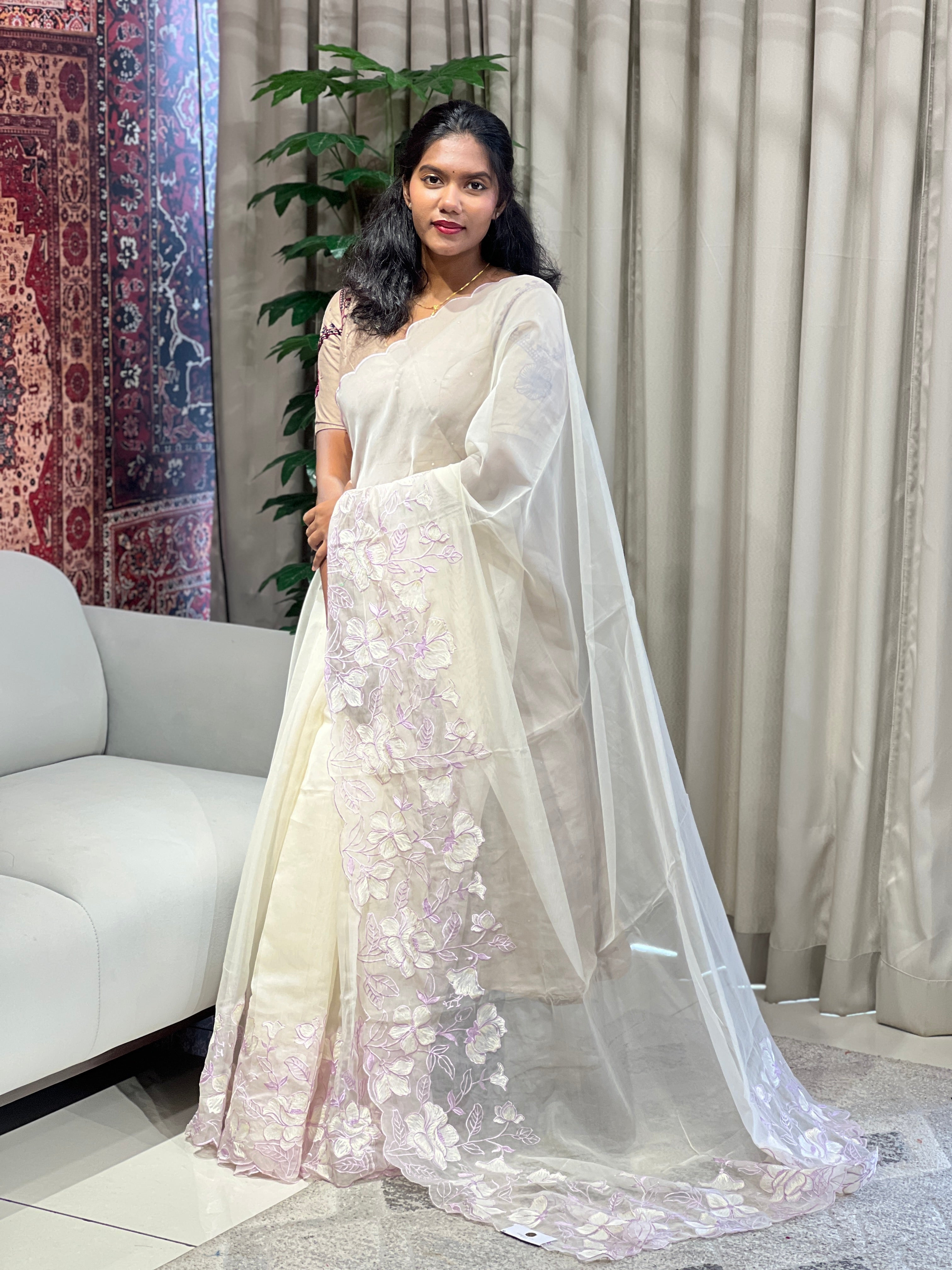 Floral Embroidery Detailed Organza Saree | BLD1737