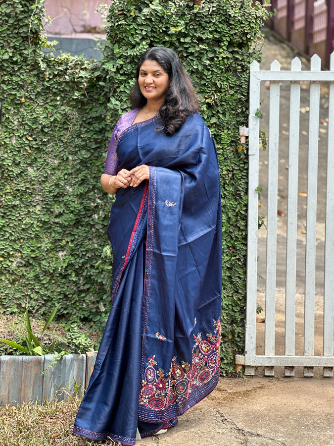 Hand Embroidered Dola Silk Saree | BLD206