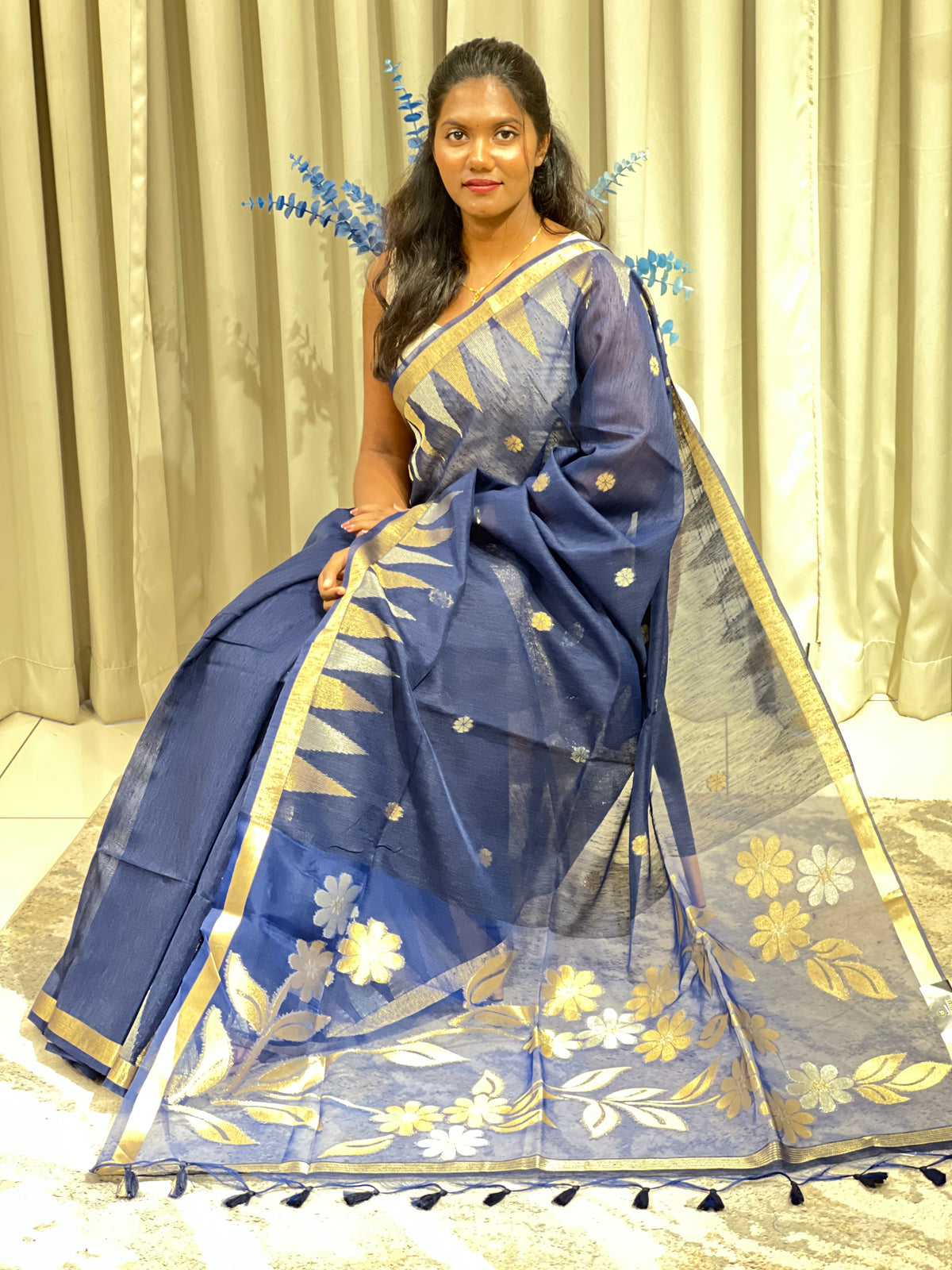 Temple Border Pattern Jute Finish Saree | SSN586