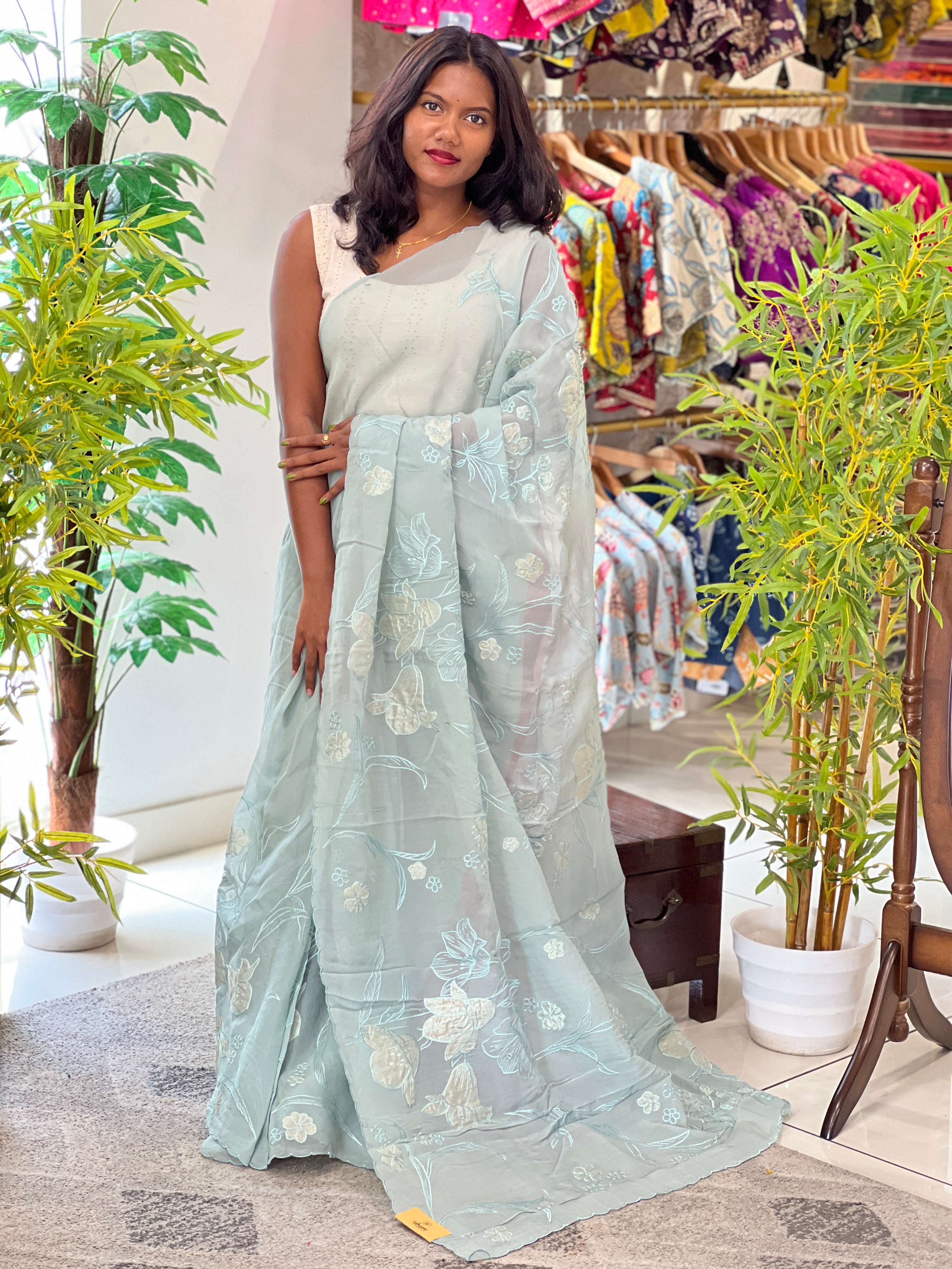 Floral Applique & Machine Embroidered Crush Shimmer Organza Saree |MM453