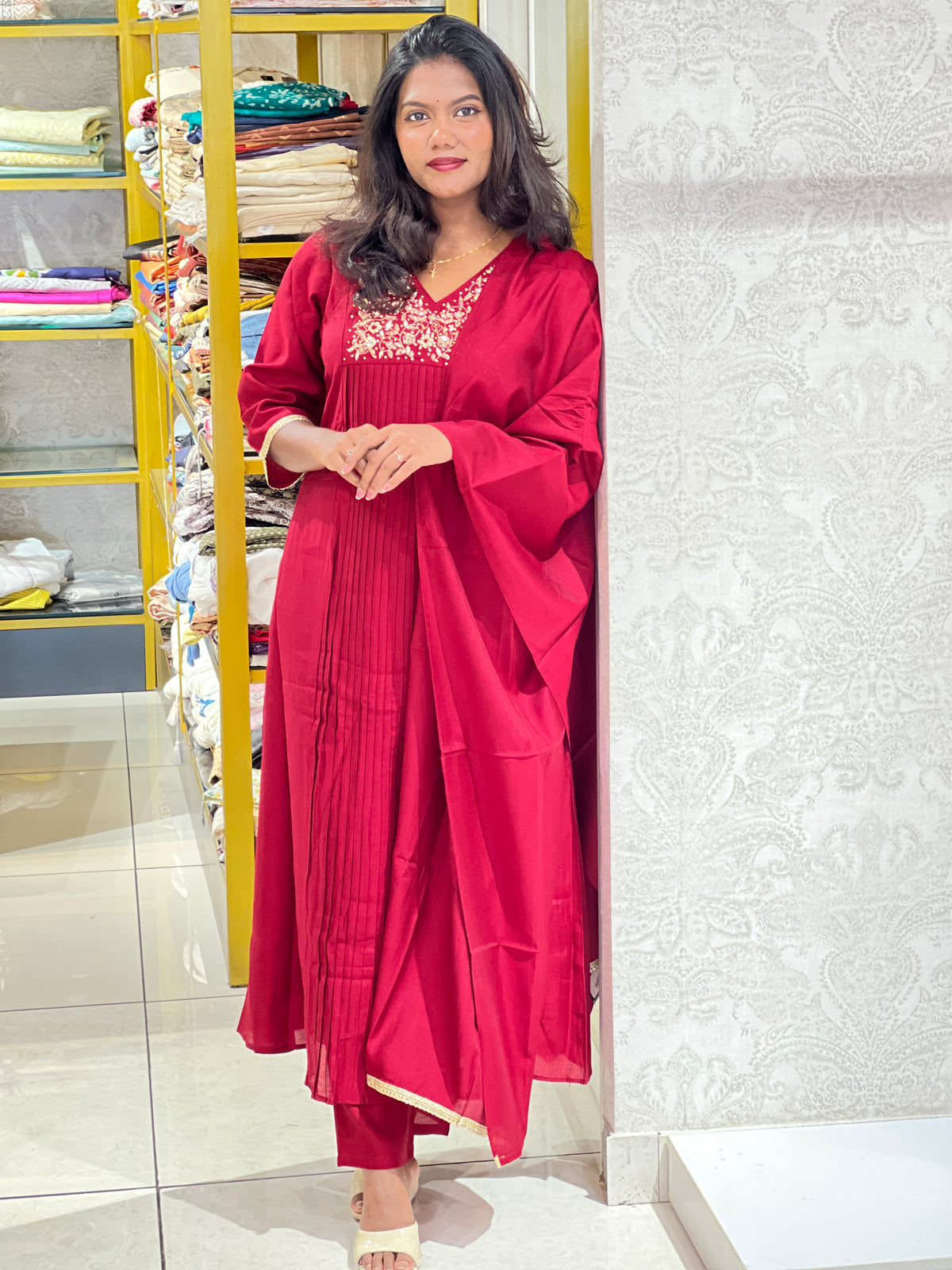 Hand Work Muslin Finish Kurta Set | SLM243