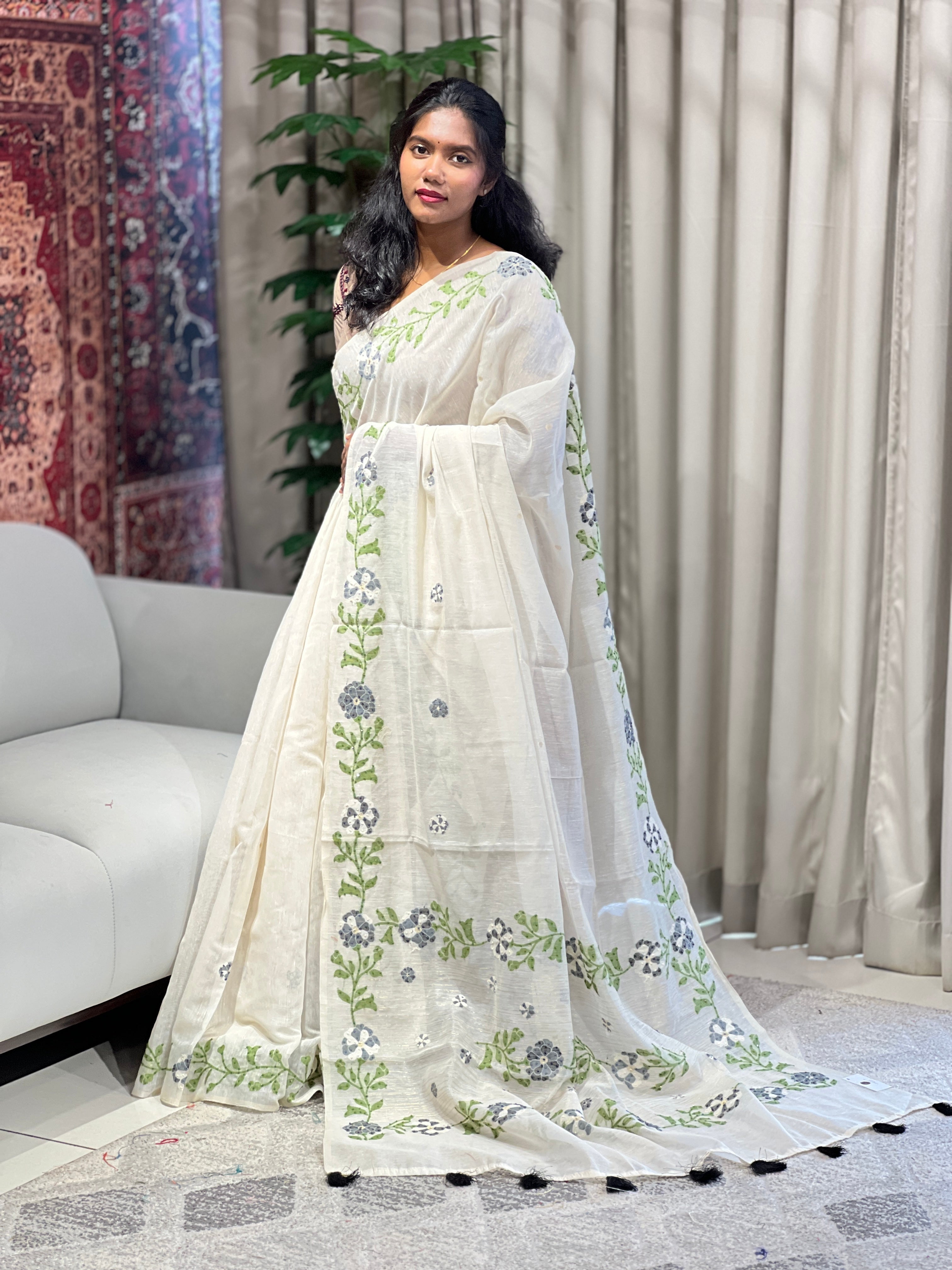 Floral Jamdani Weaved Chanderi Saree | BLD1725