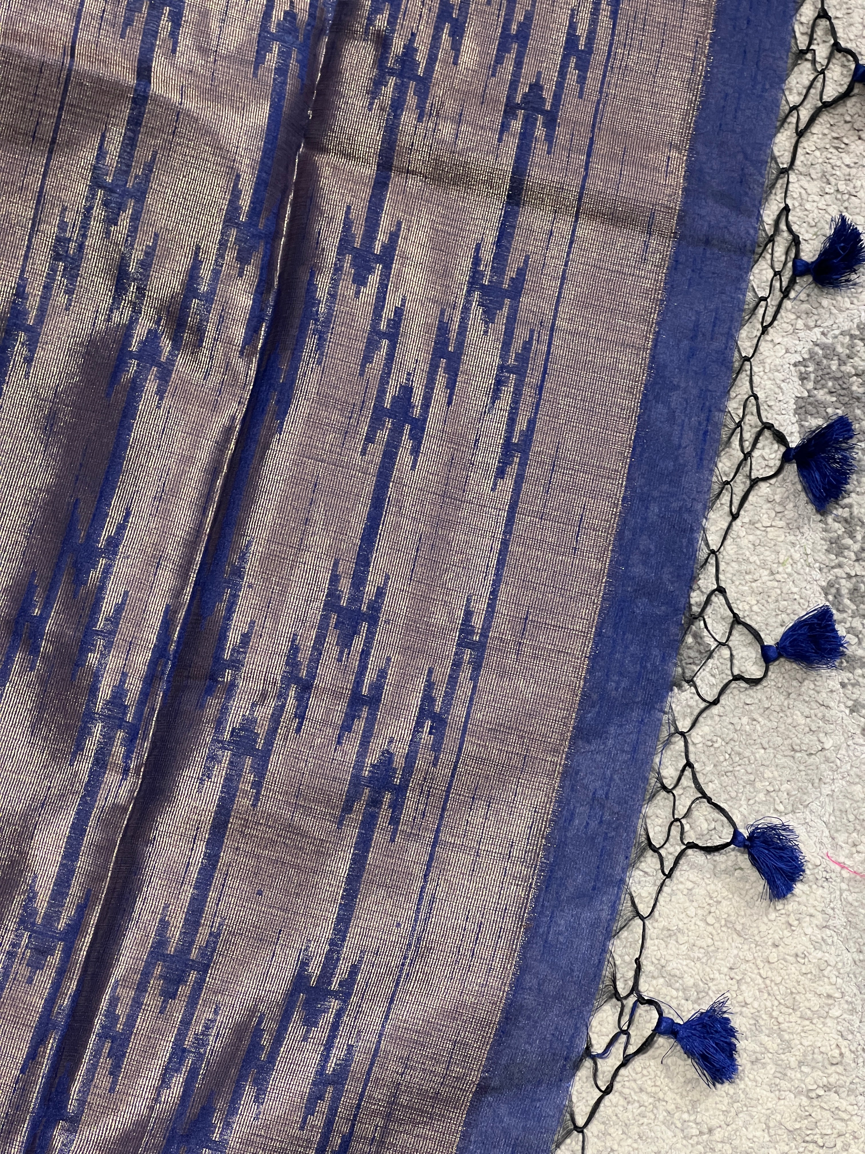 Zari Woven Brocade Patterned Semi Silk Saree | YNG557
