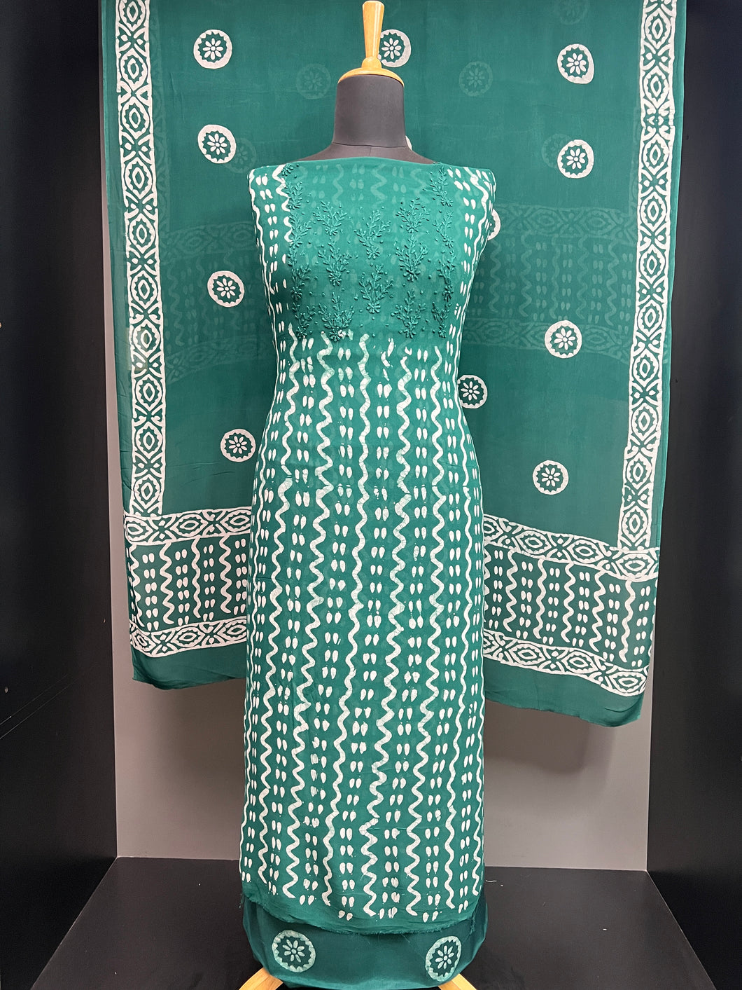 Batik Inspired Print Patterned Georgette Salwar Set | SW2250