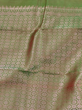 Thread Woven Soft Silk Saree | SMS185